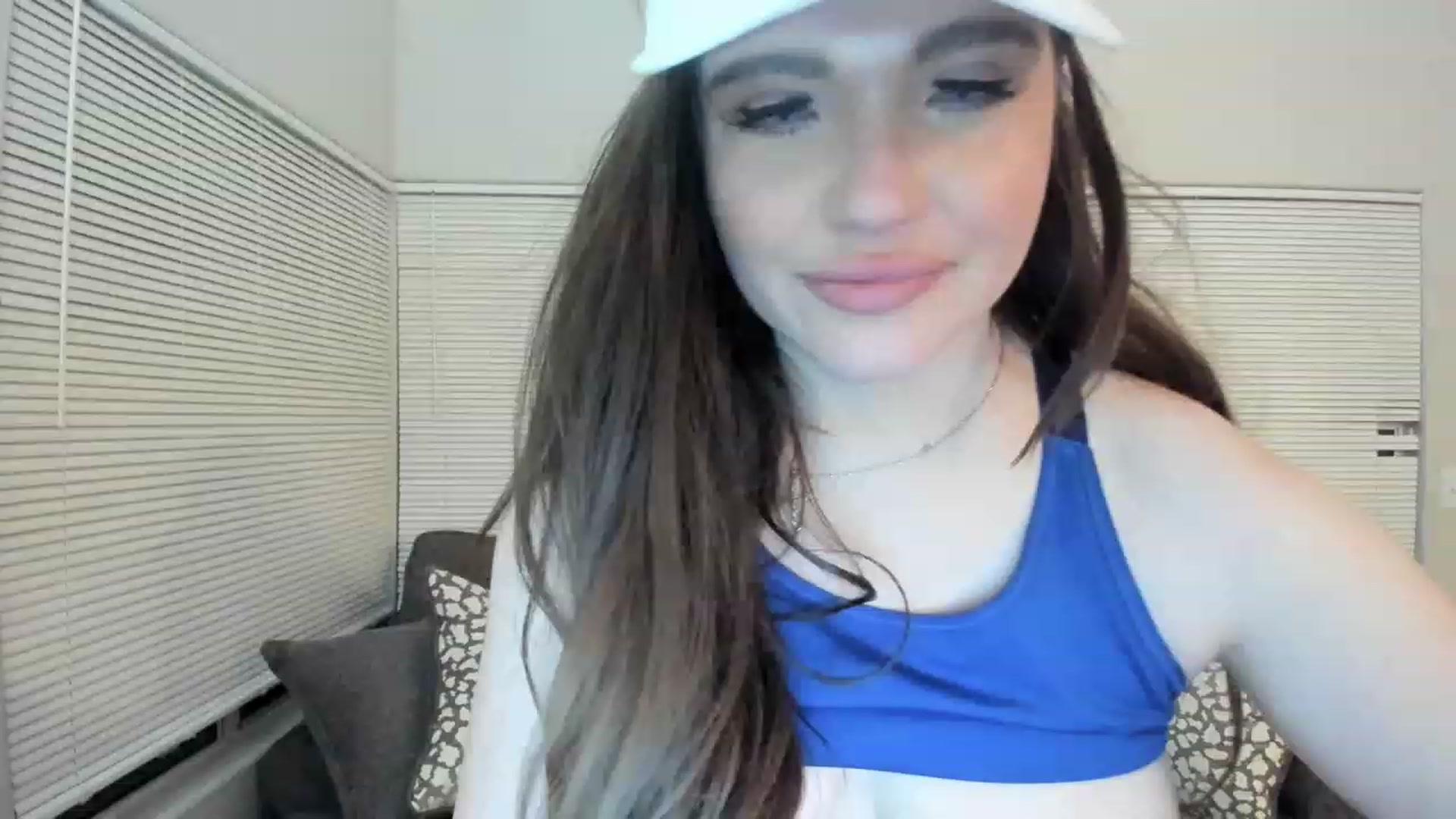 Gallery image thumbnail from PokeAPuss's myfreecams stream on, 04/18/2023, 03:23 image 6 of 20