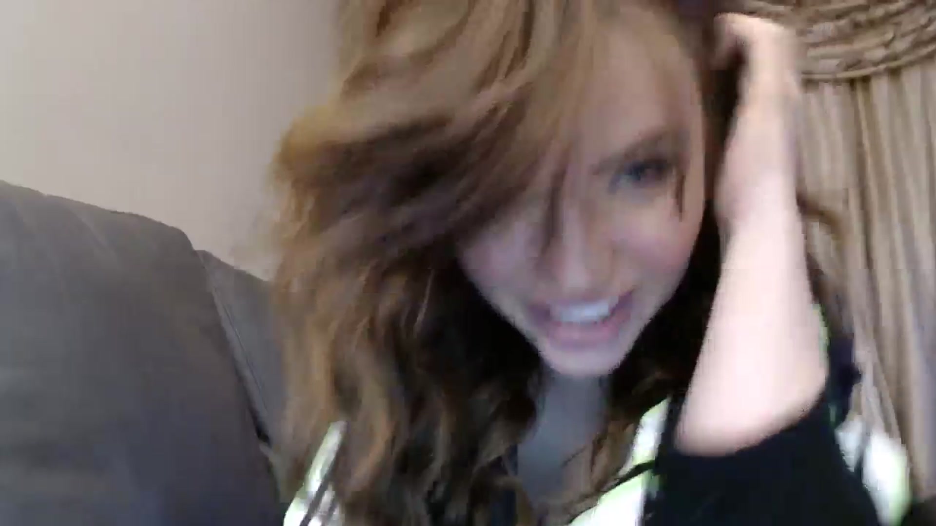 Gallery image thumbnail from PokeAPuss's myfreecams stream on, 10/08/2024, 02:59 image 4 of 20