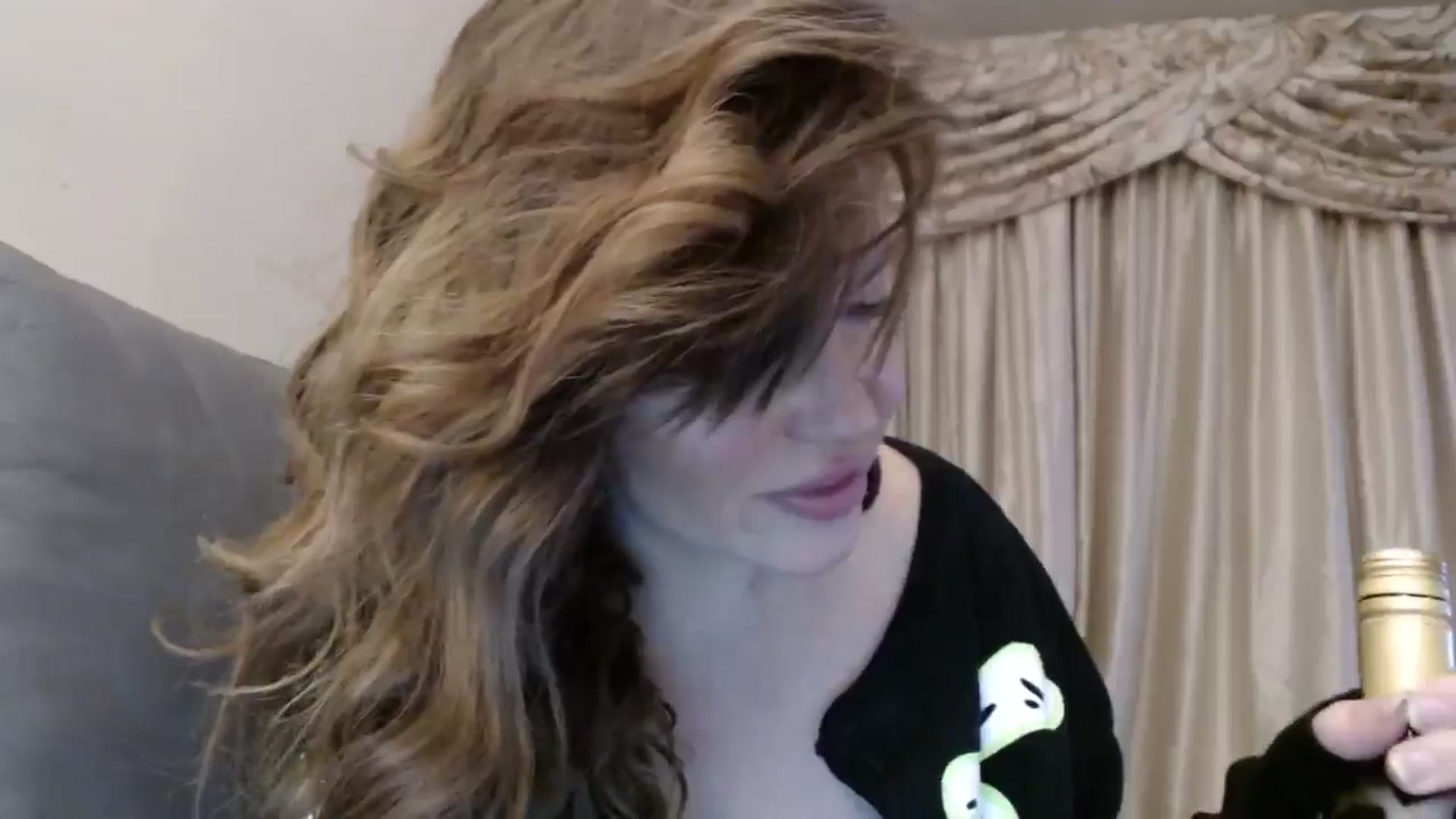 Gallery image thumbnail from PokeAPuss's myfreecams stream on, 10/08/2024, 02:59 image 2 of 20