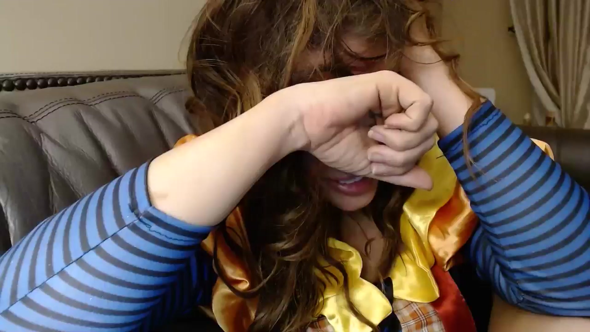 Gallery image thumbnail from PokeAPuss's myfreecams stream on, 10/19/2024, 03:29 image 18 of 20