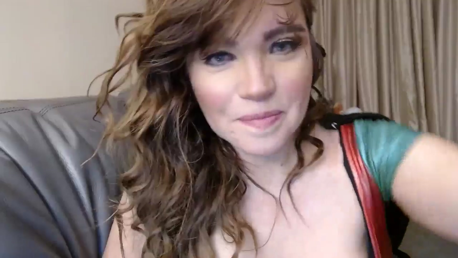 Gallery image thumbnail from PokeAPuss's myfreecams stream on, 10/24/2024, 03:32 image 12 of 20