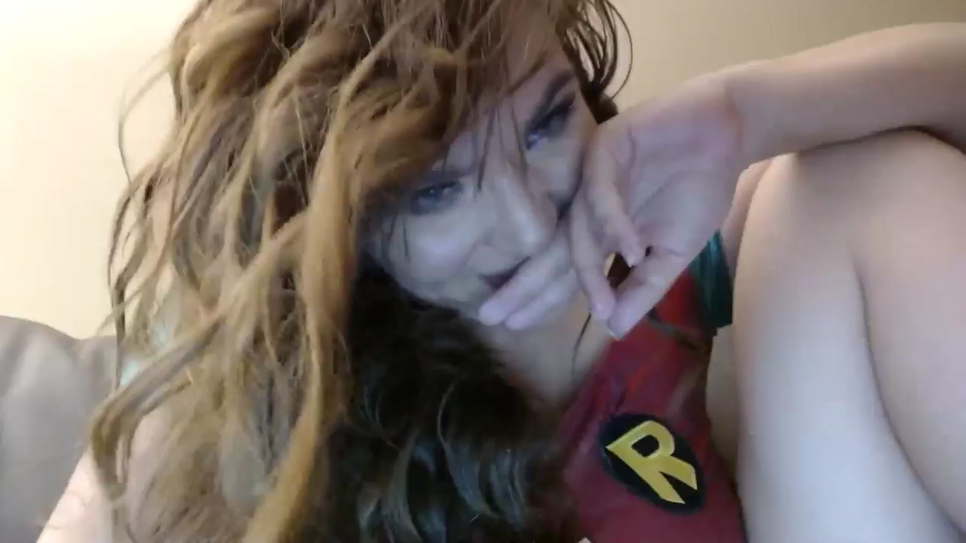 Gallery image thumbnail from PokeAPuss's myfreecams stream on, 10/26/2024, 05:05 image 14 of 20