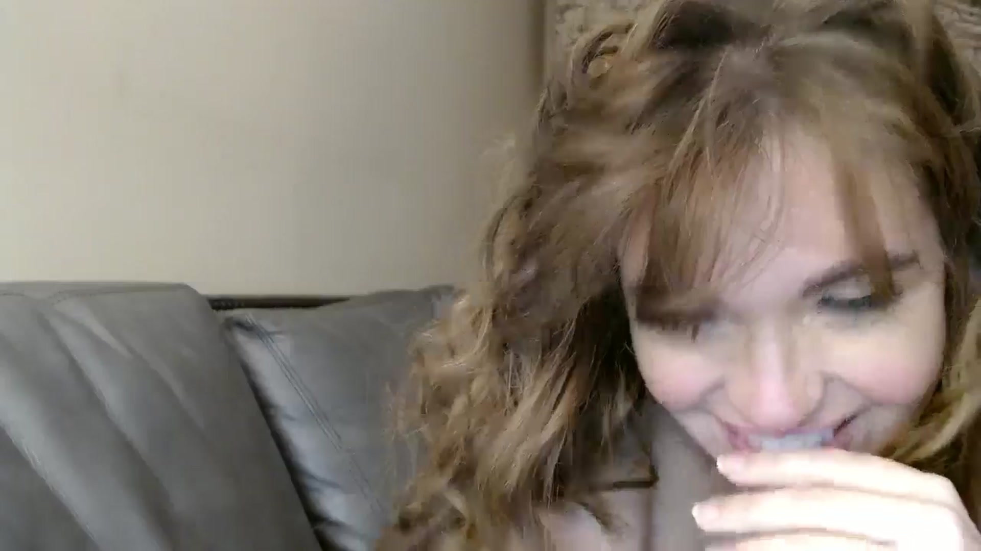 Gallery image thumbnail from PokeAPuss's myfreecams stream on, 10/29/2024, 02:03 image 9 of 20