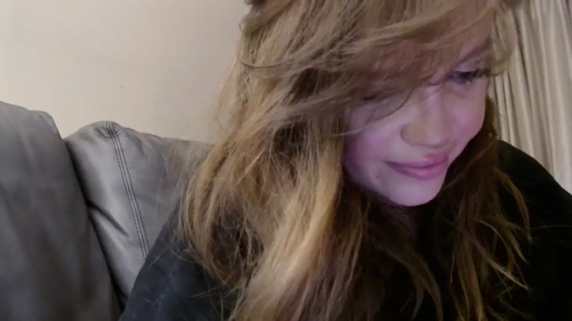 Gallery image thumbnail from PokeAPuss's myfreecams stream on, 11/10/2024, 04:08 image 11 of 20