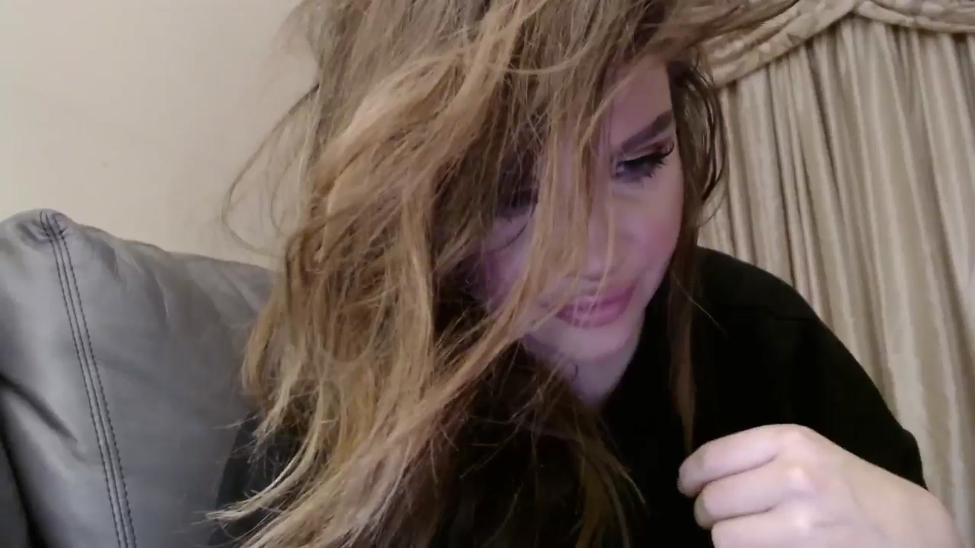 Gallery image thumbnail from PokeAPuss's myfreecams stream on, 11/10/2024, 04:08 image 7 of 20