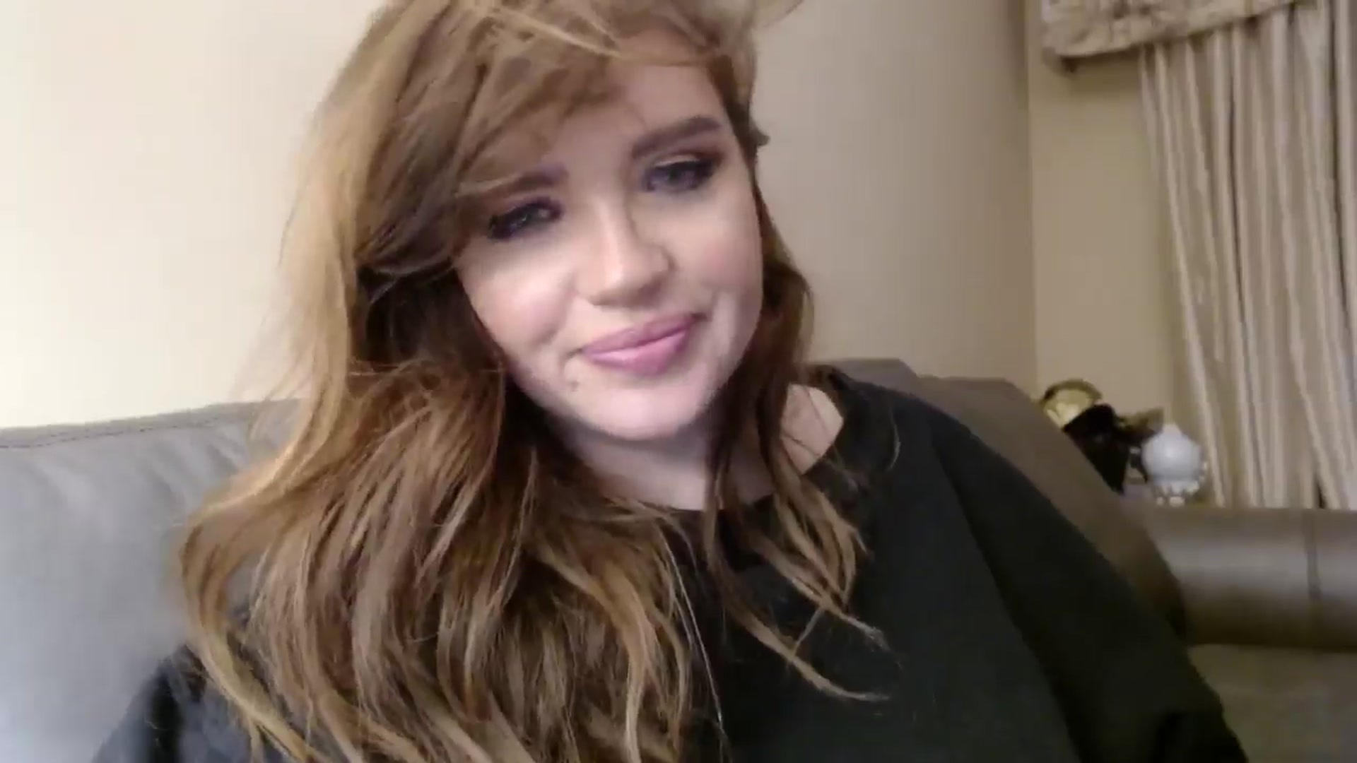 Gallery image thumbnail from PokeAPuss's myfreecams stream on, 11/10/2024, 04:08 image 15 of 20
