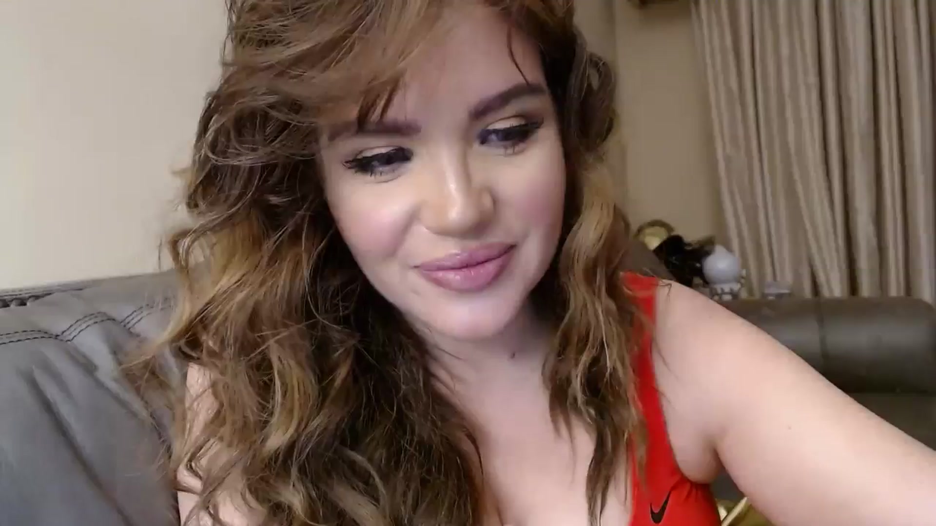 Gallery image thumbnail from PokeAPuss's myfreecams stream on, 11/12/2024, 03:22 image 3 of 20