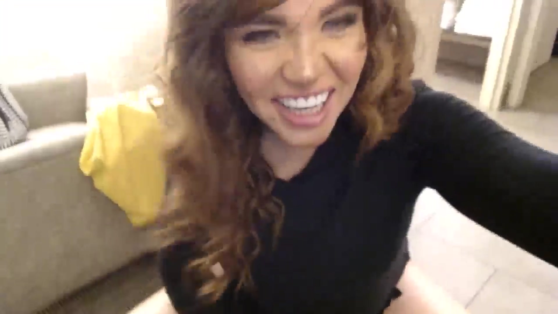 Gallery image thumbnail from PokeAPuss's myfreecams stream on, 11/13/2024, 07:36 image 7 of 20