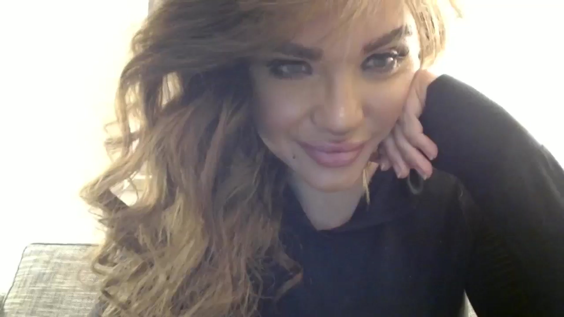 Gallery image thumbnail from PokeAPuss's myfreecams stream on, 11/13/2024, 07:36 image 14 of 20