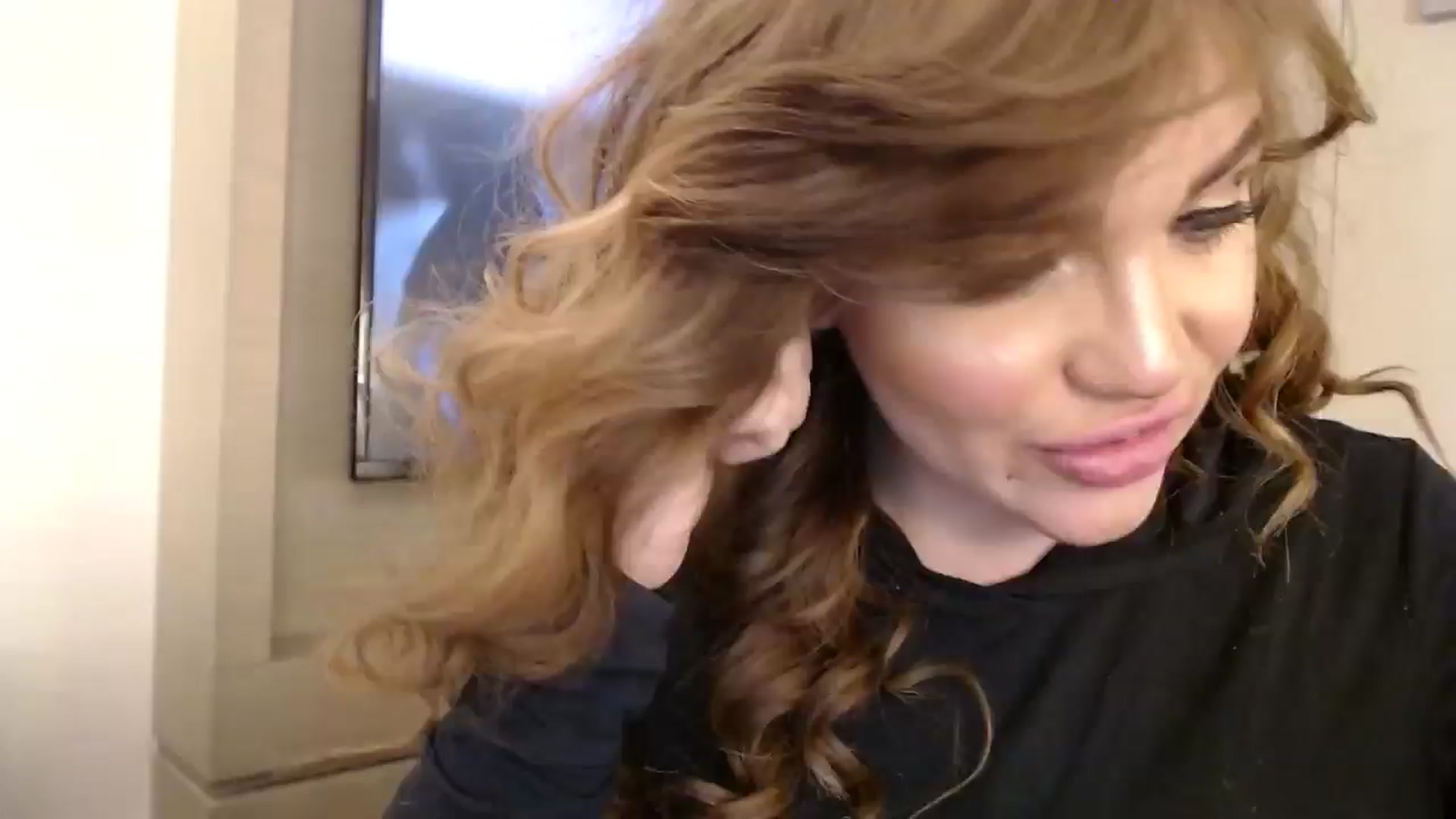 Gallery image thumbnail from PokeAPuss's myfreecams stream on, 11/13/2024, 08:13 image 9 of 20