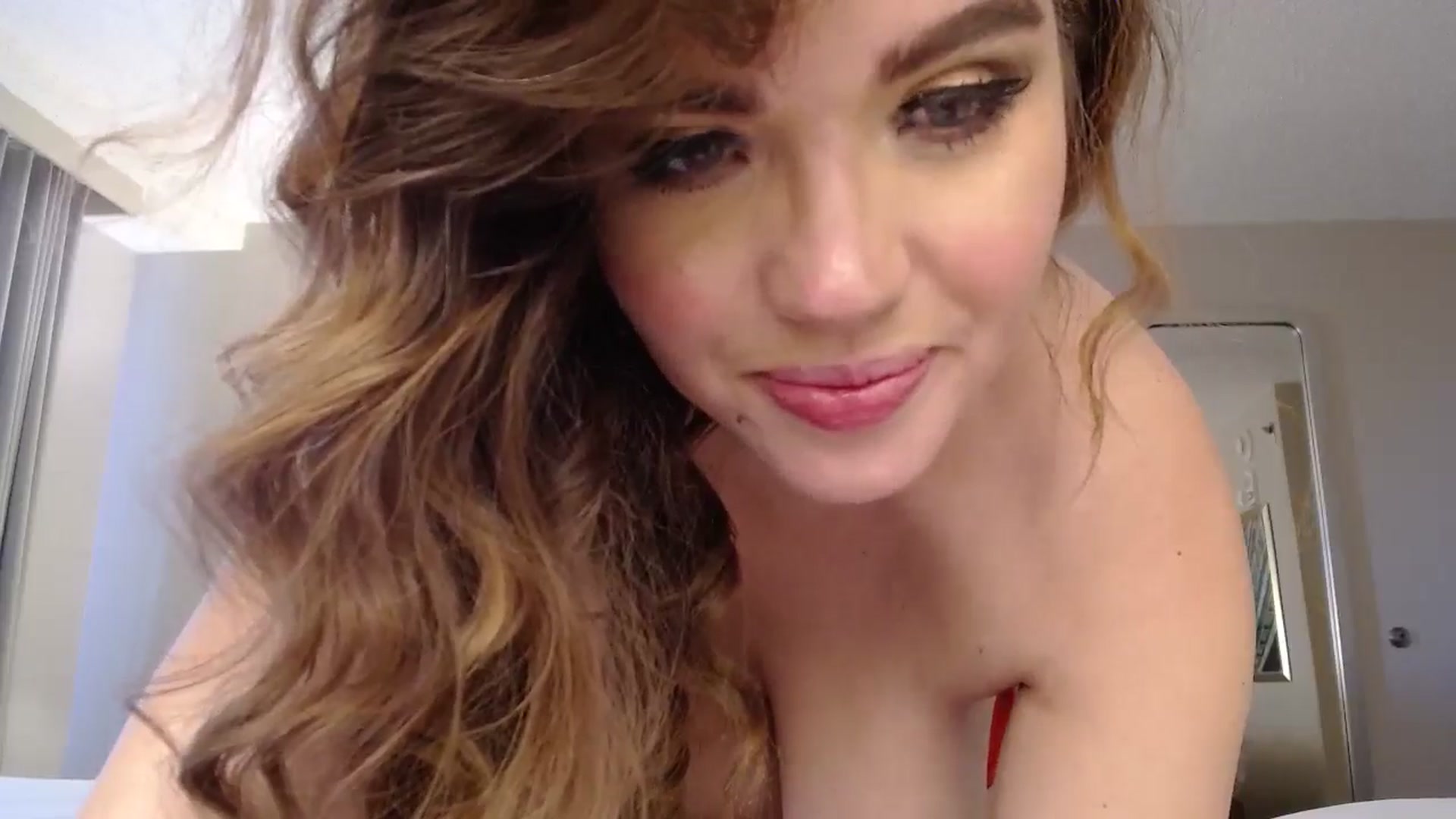 Gallery image thumbnail from PokeAPuss's myfreecams stream on, 11/13/2024, 13:38 image 13 of 20