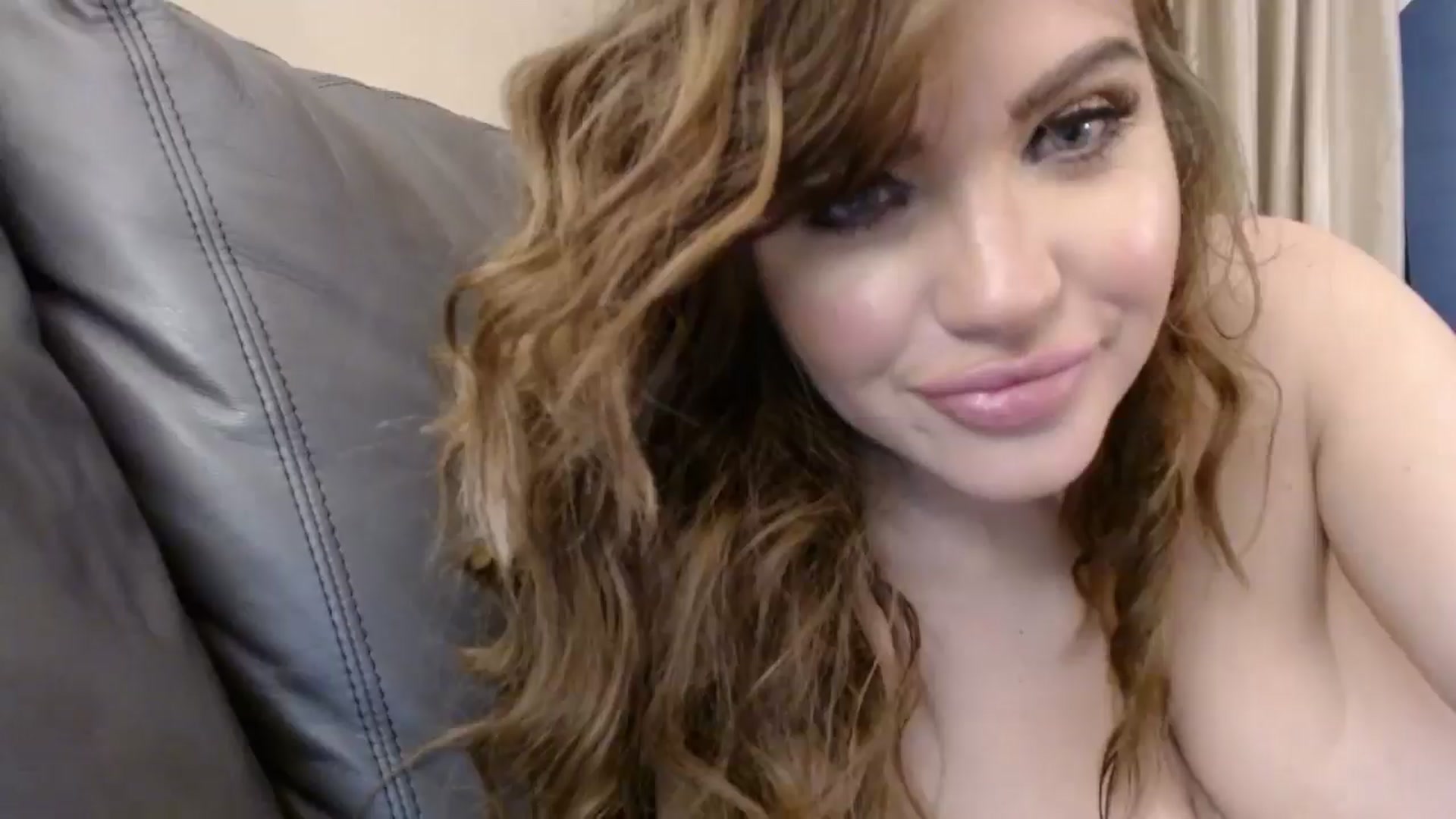 Gallery image thumbnail from PokeAPuss's myfreecams stream on, 11/26/2024, 03:00 image 19 of 20