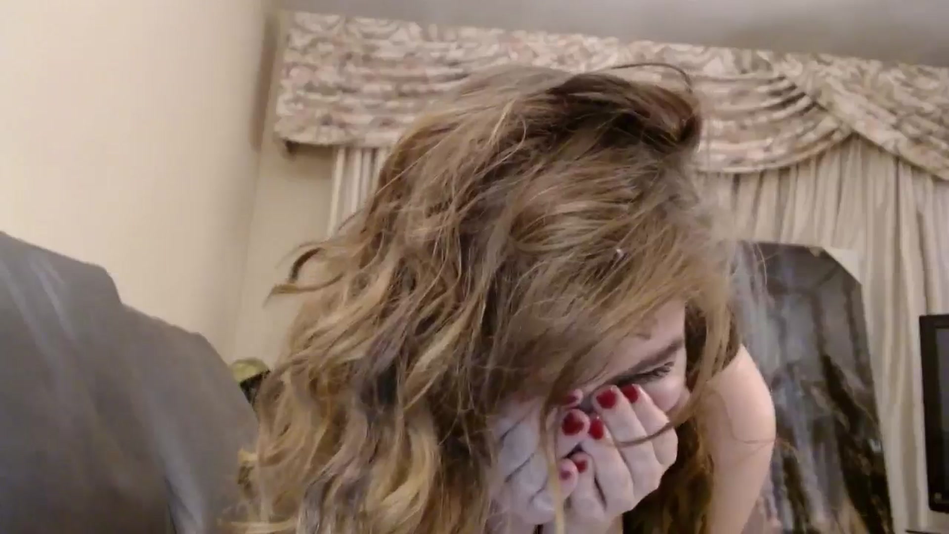 Gallery image thumbnail from PokeAPuss's myfreecams stream on, 11/26/2024, 04:41 image 13 of 20