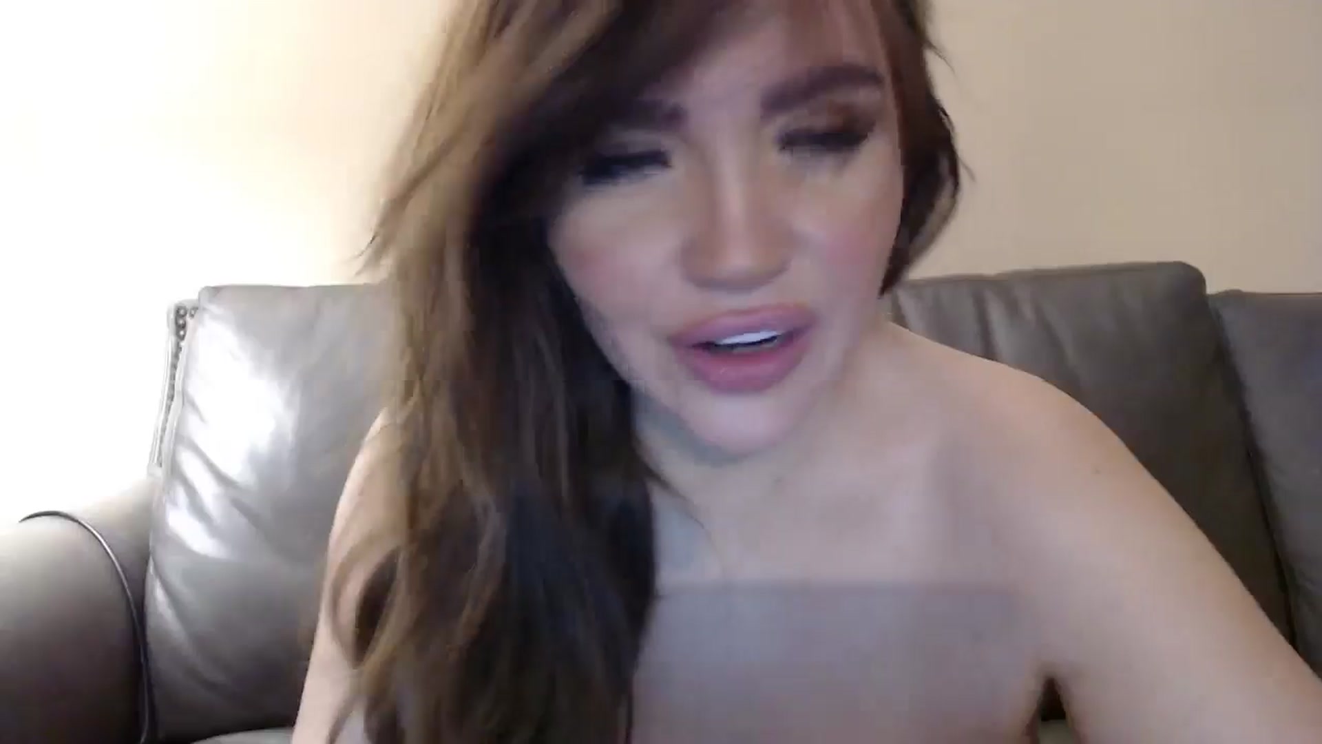 Gallery image thumbnail from PokeAPuss's myfreecams stream on, 11/28/2024, 06:05 image 14 of 20
