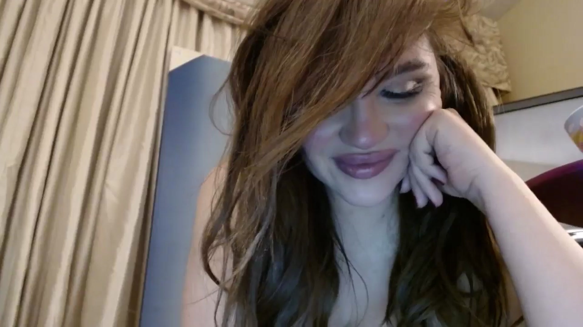 Gallery image thumbnail from PokeAPuss's myfreecams stream on, 11/29/2024, 10:59 image 4 of 20