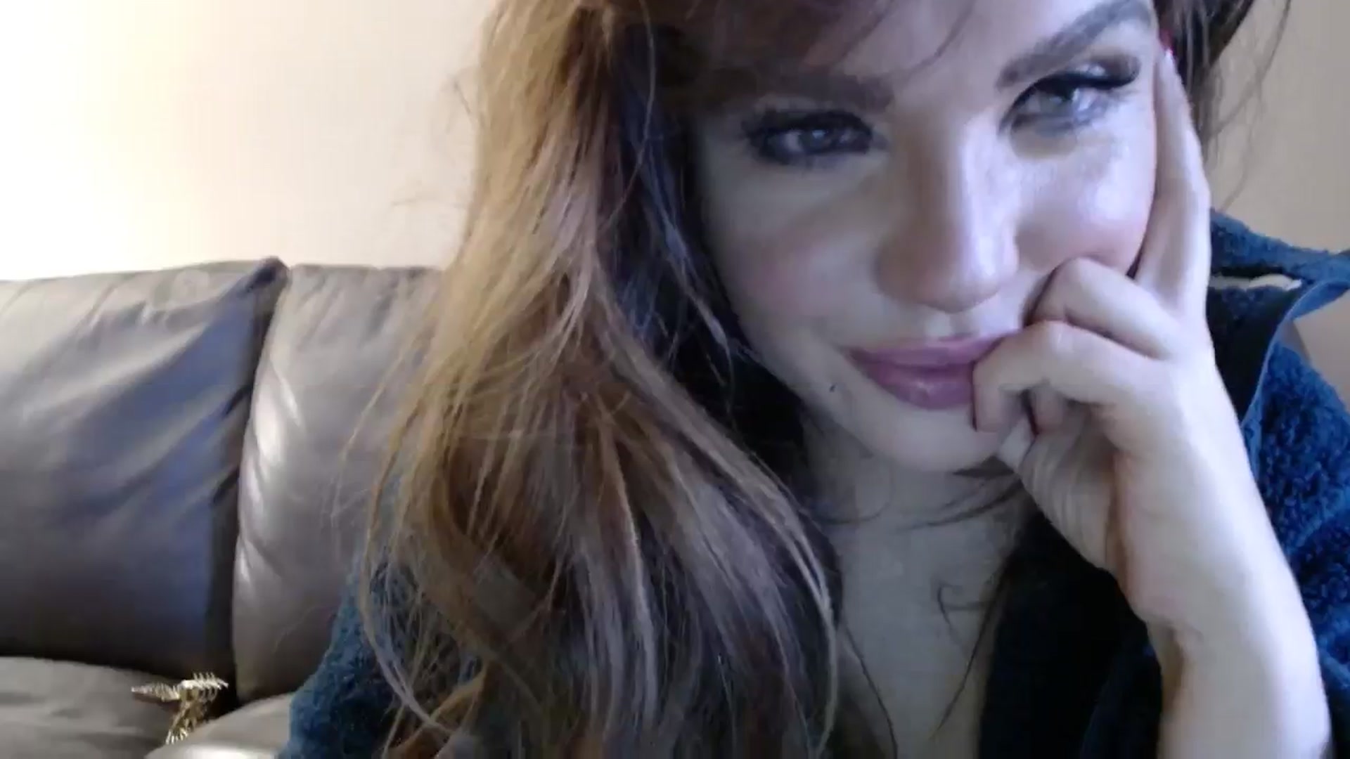 Gallery image thumbnail from PokeAPuss's myfreecams stream on, 12/03/2024, 13:48 image 18 of 20