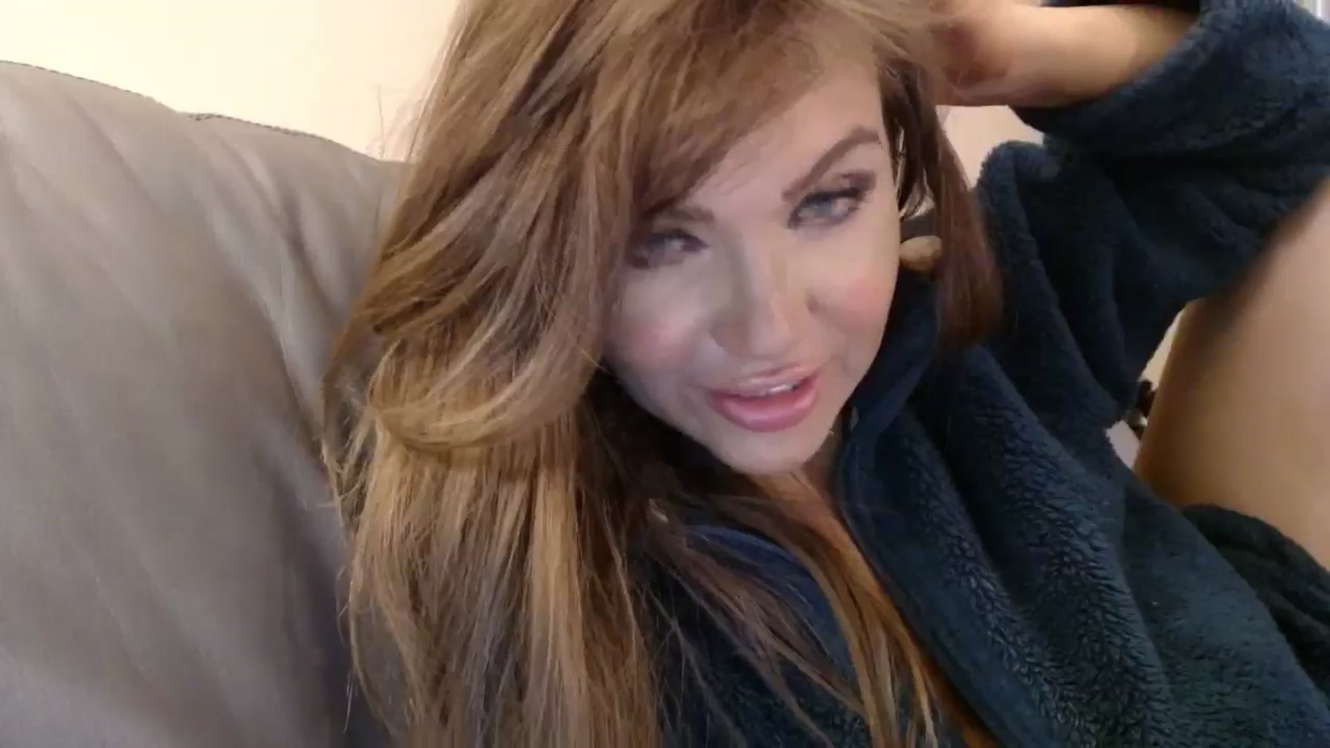 Gallery image thumbnail from PokeAPuss's myfreecams stream on, 12/04/2024, 15:53 image 5 of 20