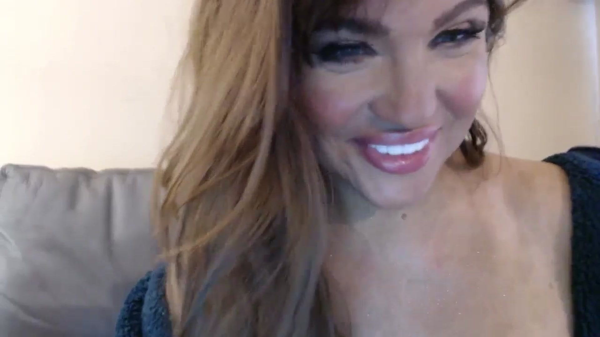 Gallery image thumbnail from PokeAPuss's myfreecams stream on, 12/04/2024, 15:53 image 11 of 20