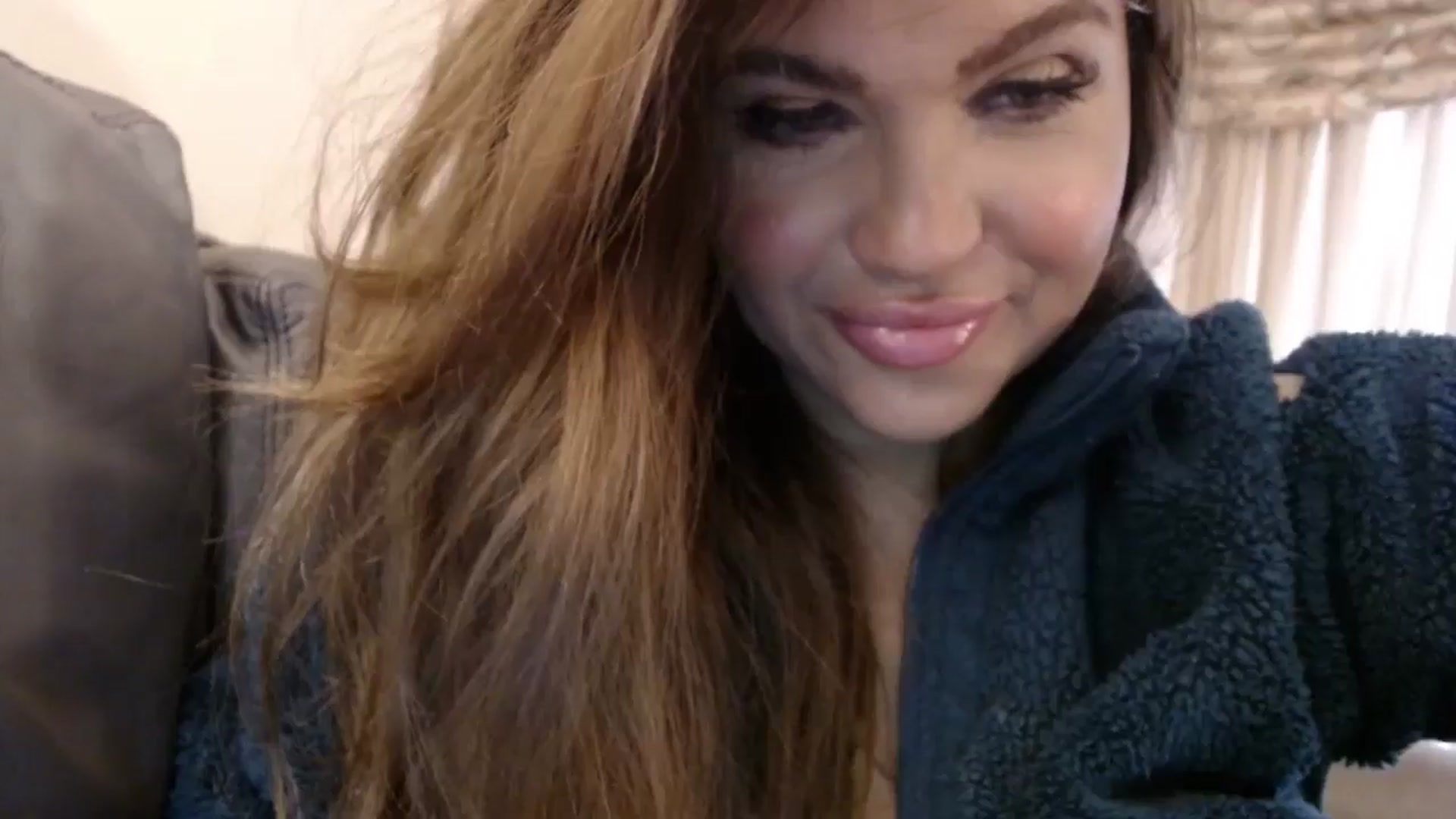 Gallery image thumbnail from PokeAPuss's myfreecams stream on, 12/04/2024, 16:30 image 5 of 20