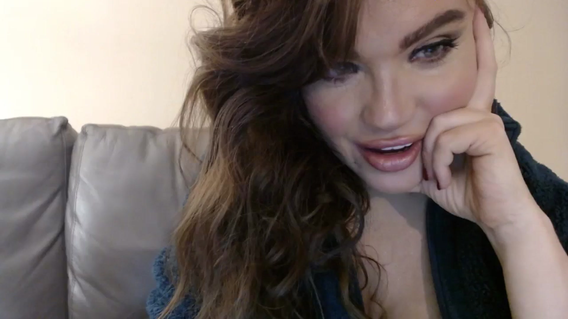 Gallery image thumbnail from PokeAPuss's myfreecams stream on, 12/07/2024, 12:48 image 11 of 20