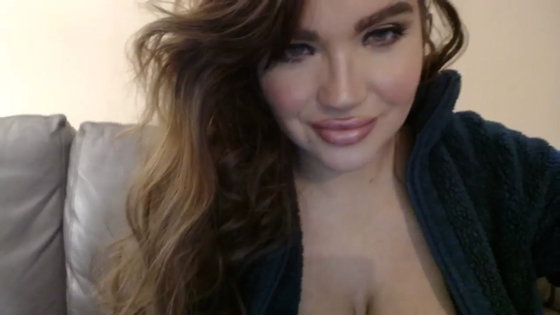 Gallery image thumbnail from PokeAPuss's myfreecams stream on, 12/07/2024, 12:48 image 10 of 20