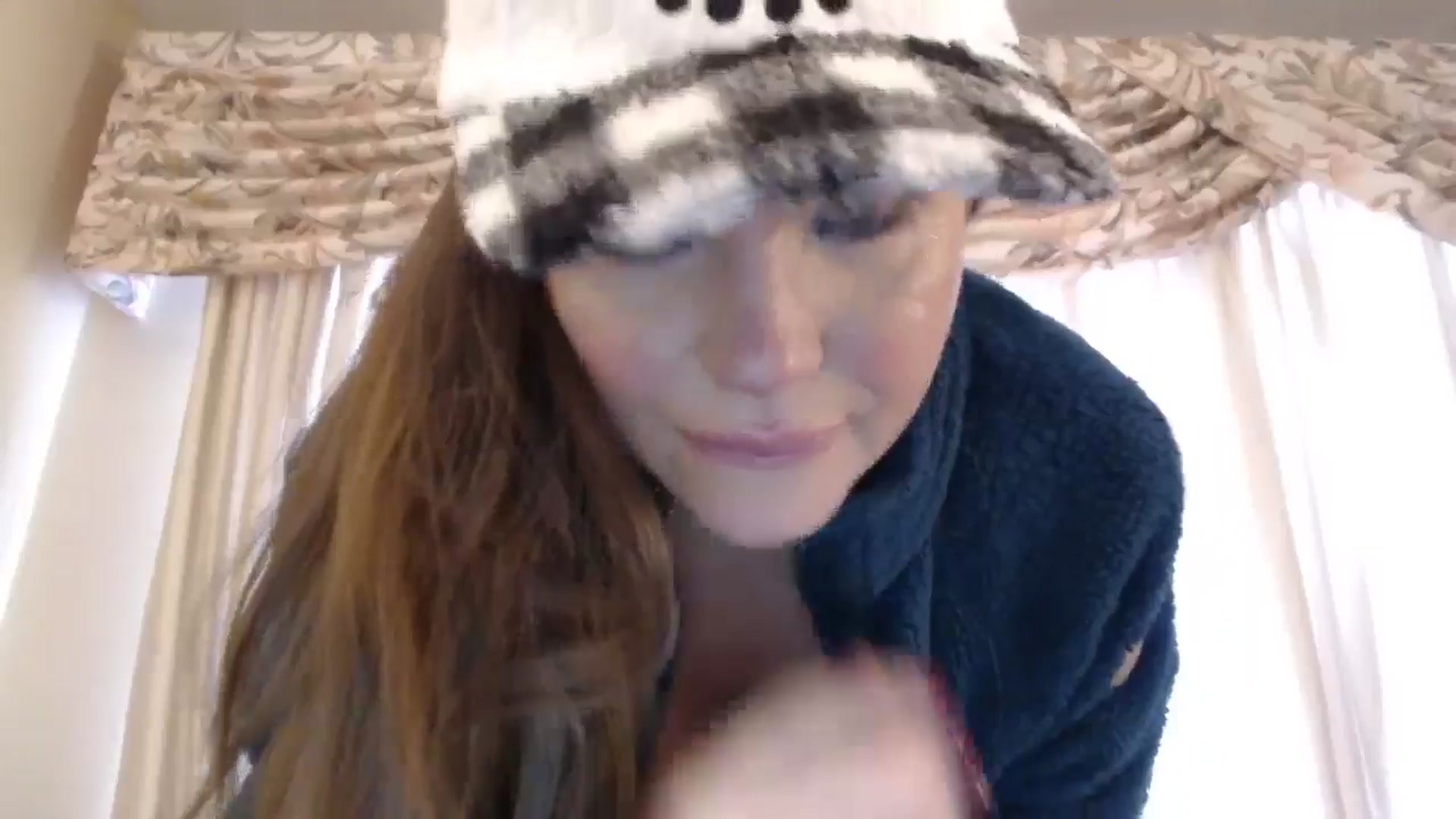 Gallery image thumbnail from PokeAPuss's myfreecams stream on, 12/08/2024, 13:48 image 11 of 20