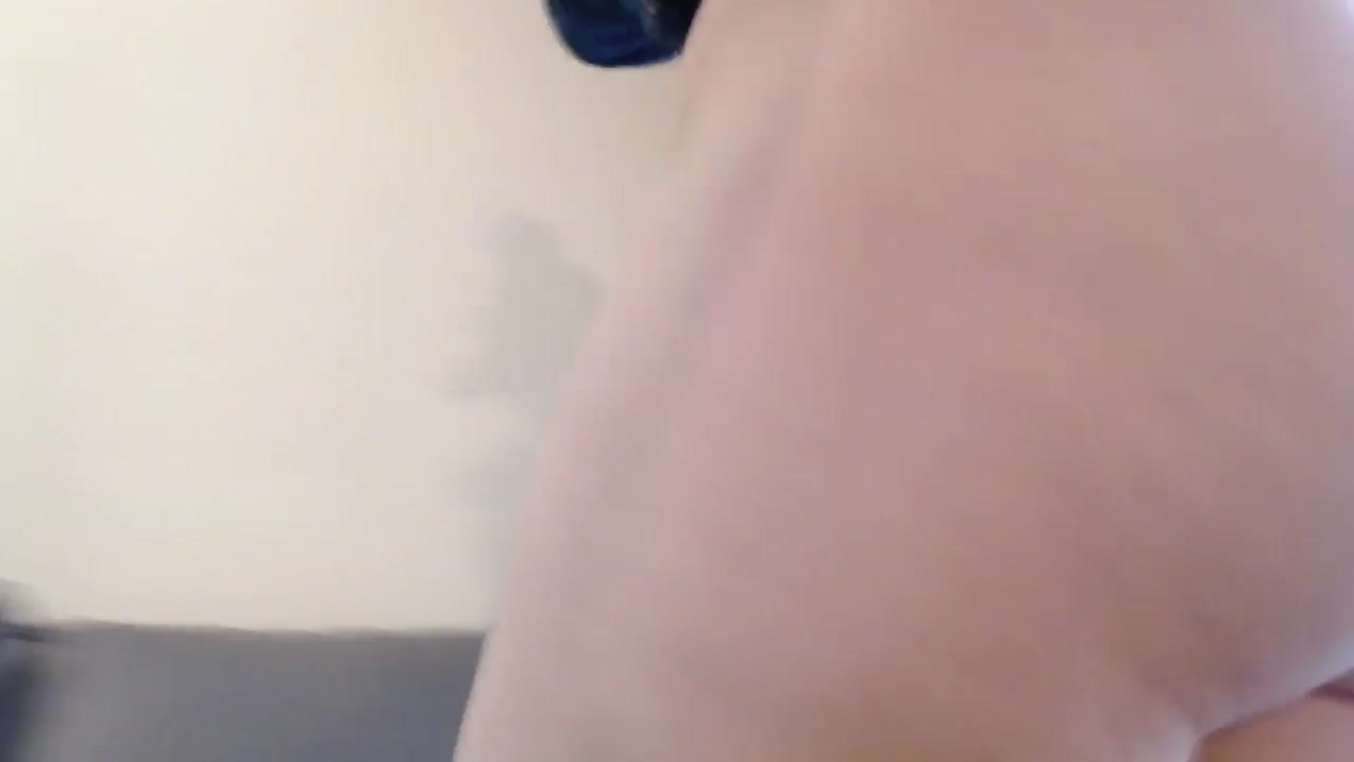 Gallery image thumbnail from PokeAPuss's myfreecams stream on, 12/08/2024, 13:48 image 13 of 20