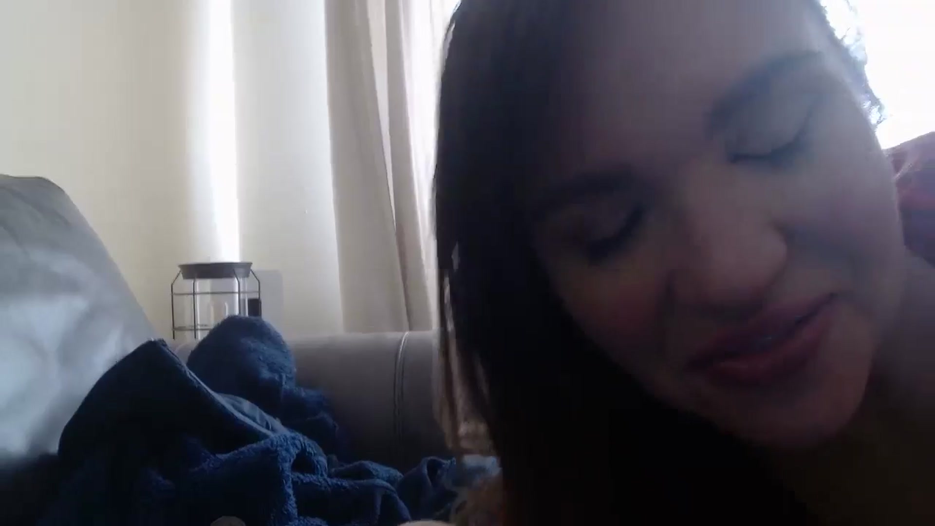Gallery image thumbnail from PokeAPuss's myfreecams stream on, 12/13/2024, 17:54 image 14 of 20
