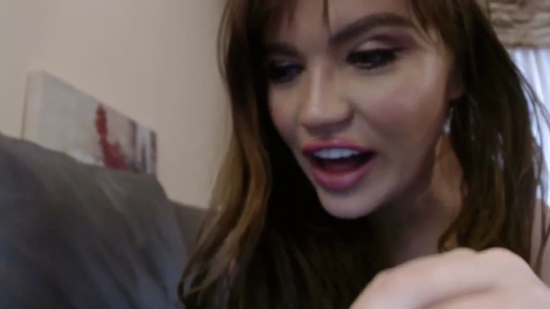 Gallery image thumbnail from PokeAPuss's myfreecams stream on, 12/16/2024, 20:22 image 18 of 20