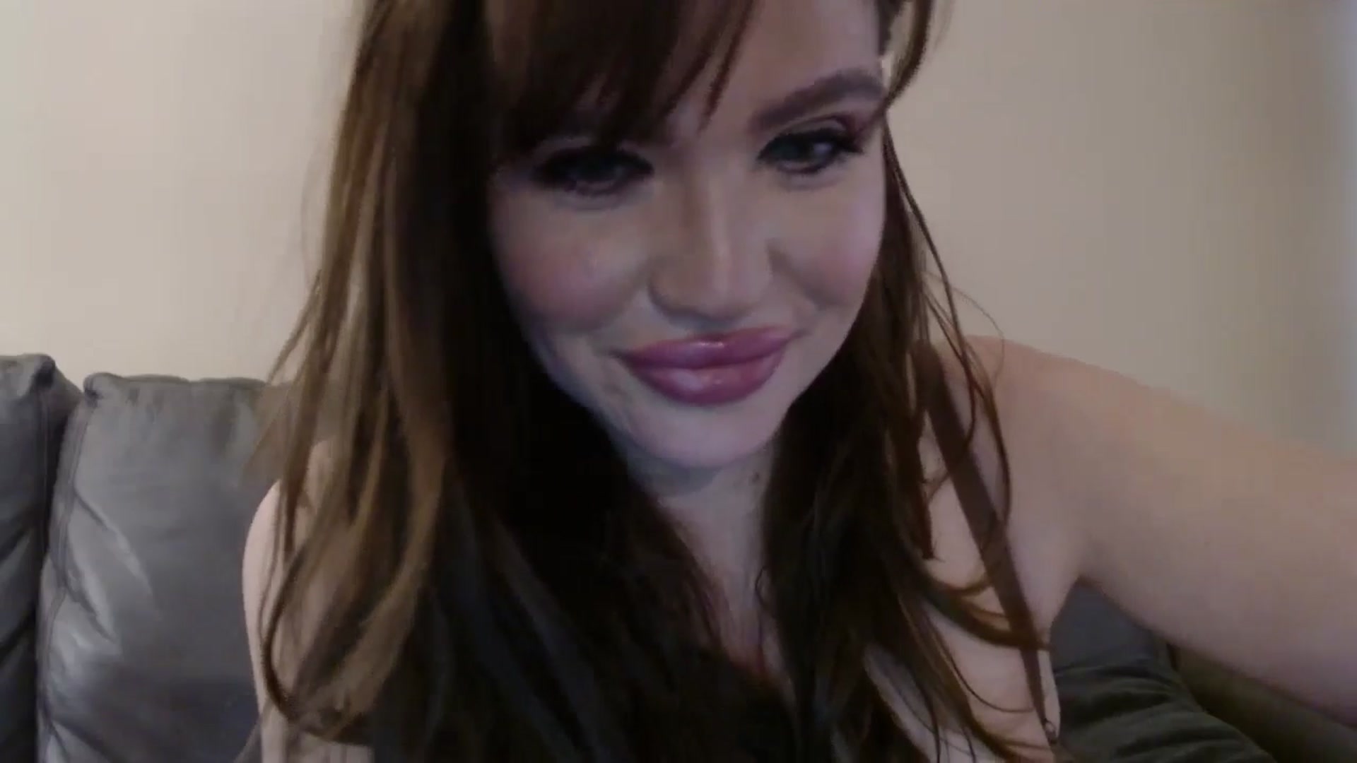 Gallery image thumbnail from PokeAPuss's myfreecams stream on, 12/16/2024, 20:22 image 15 of 20