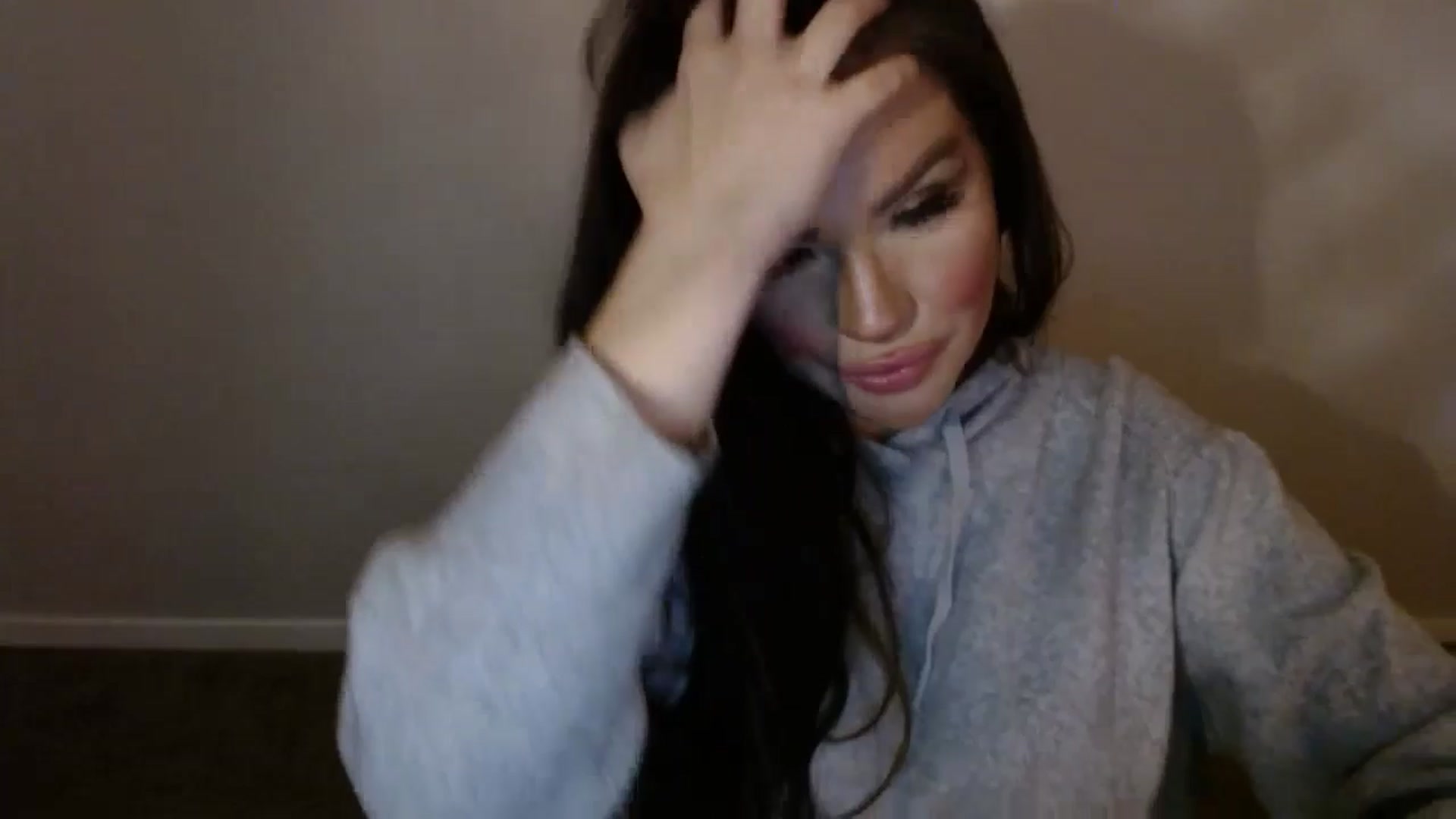 Gallery image thumbnail from PokeAPuss's myfreecams stream on, 01/08/2025, 07:35 image 15 of 20