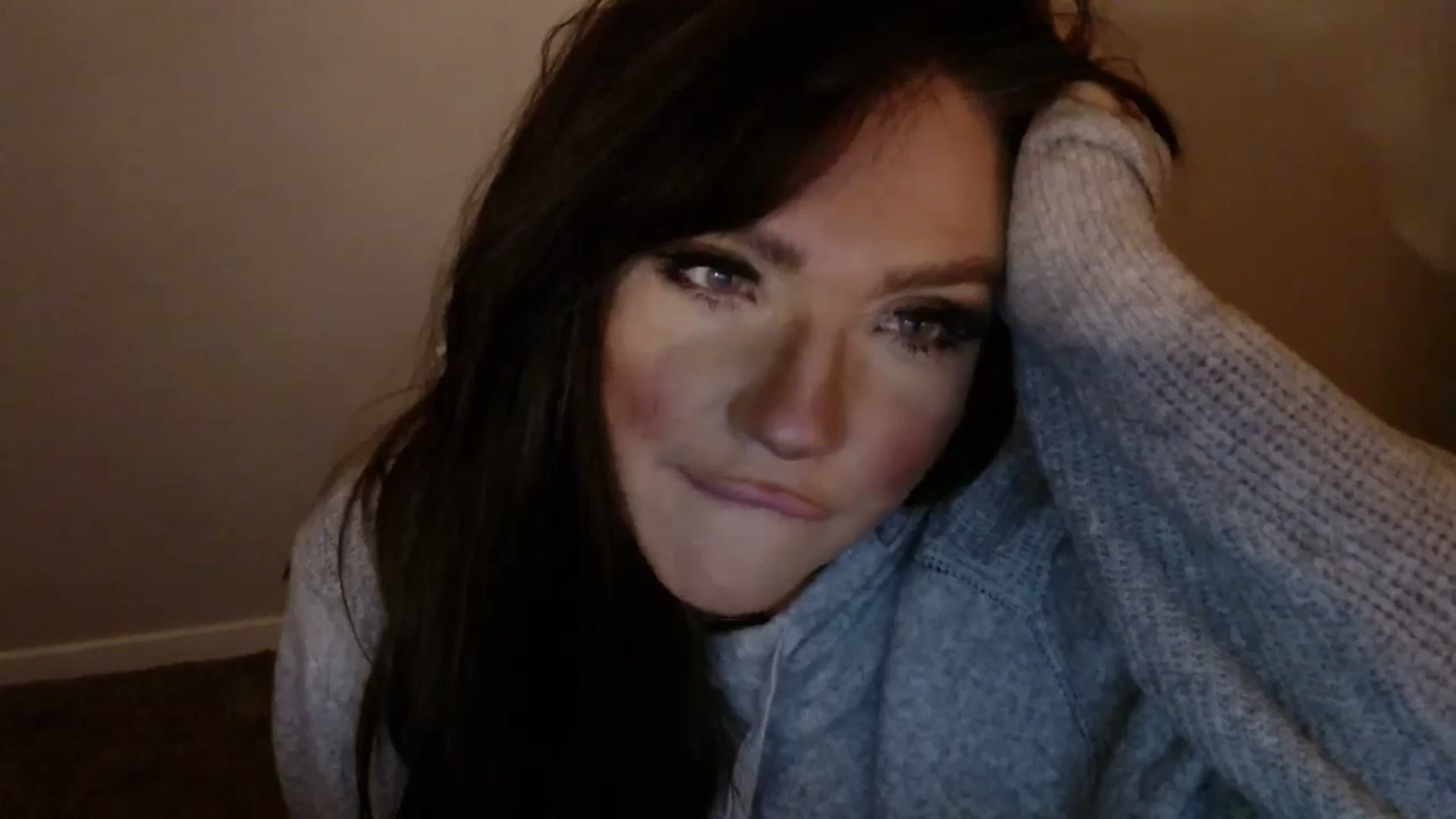 Gallery image thumbnail from PokeAPuss's myfreecams stream on, 01/08/2025, 09:17 image 2 of 20