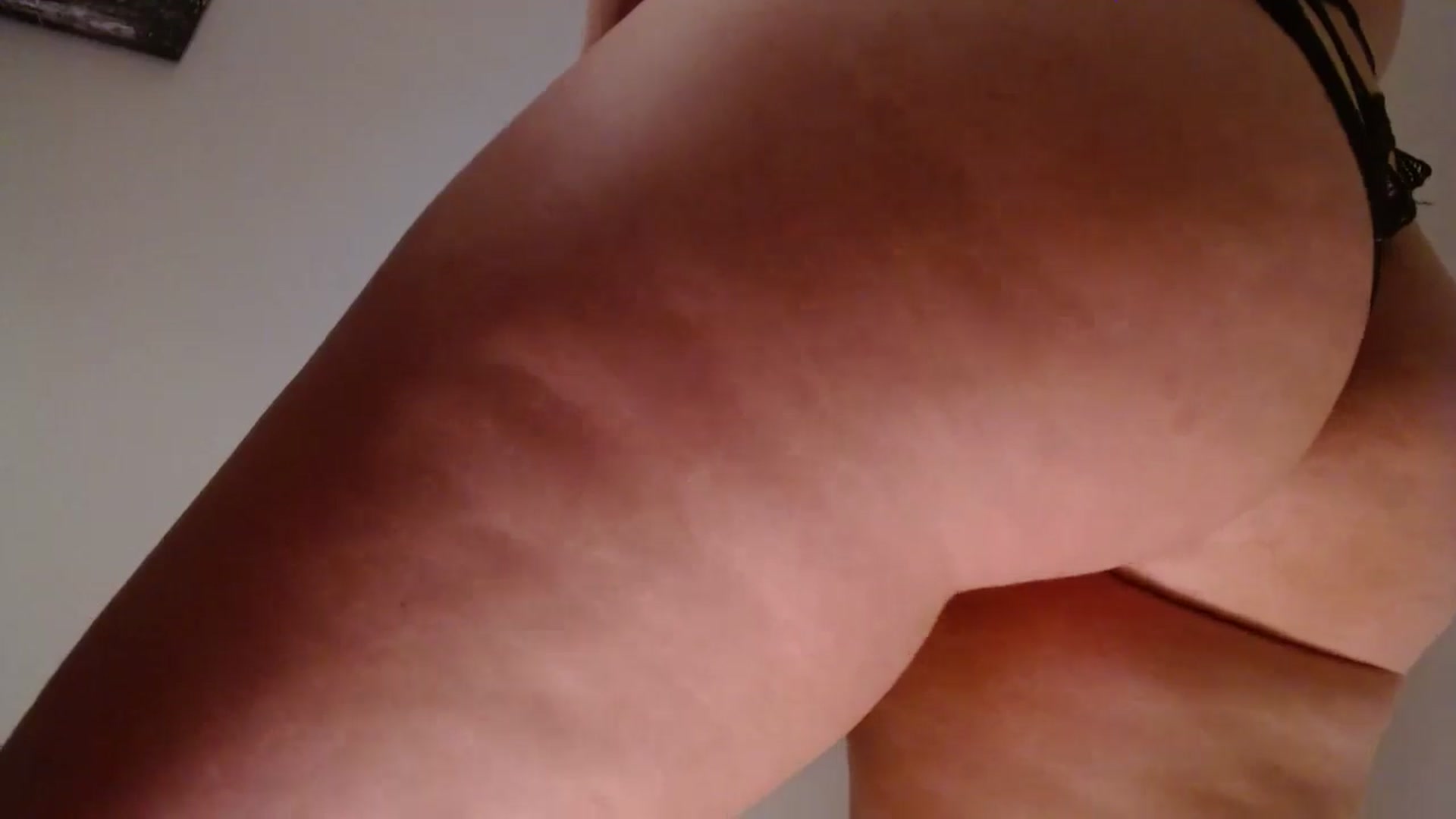 Gallery image thumbnail from PokeAPuss's myfreecams stream on, 02/13/2025, 03:55 image 18 of 20
