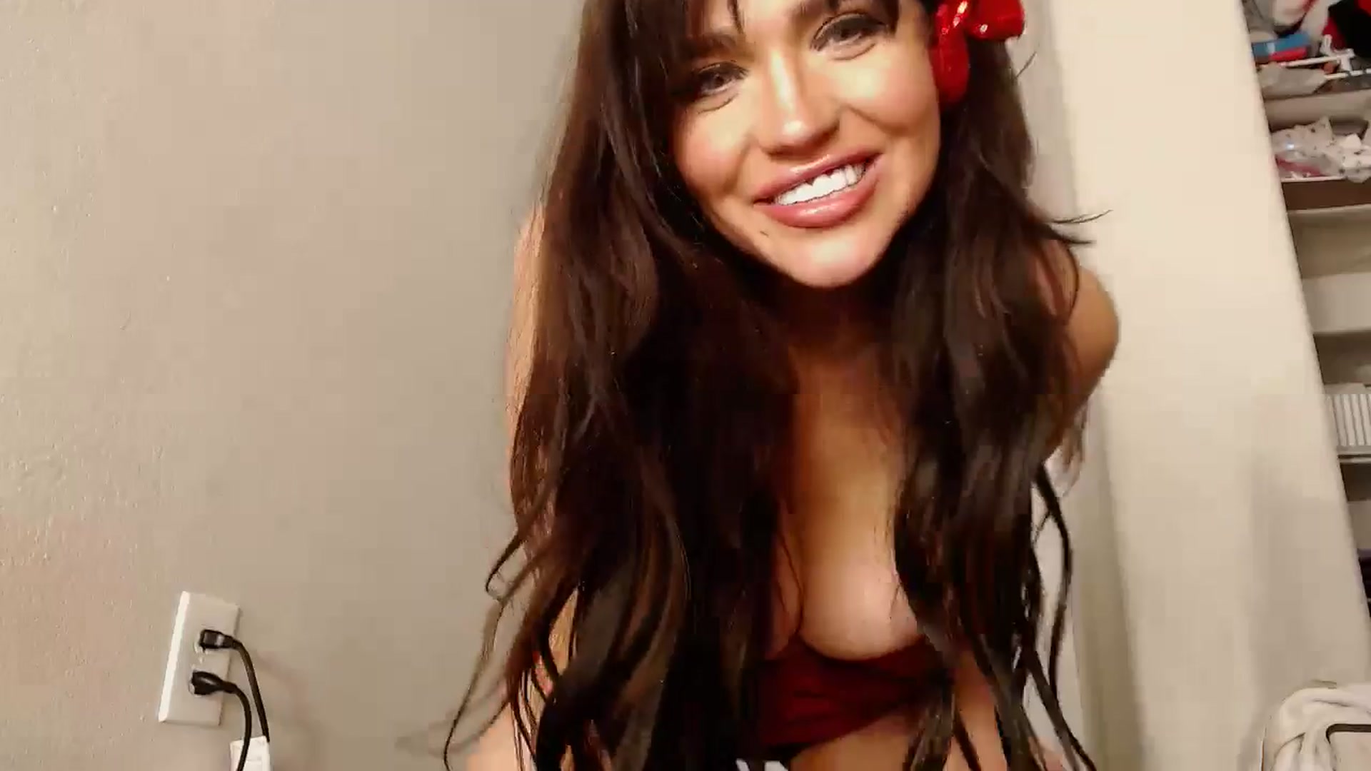 Gallery image thumbnail from PokeAPuss's myfreecams stream on, 03/11/2025, 13:10 image 8 of 20
