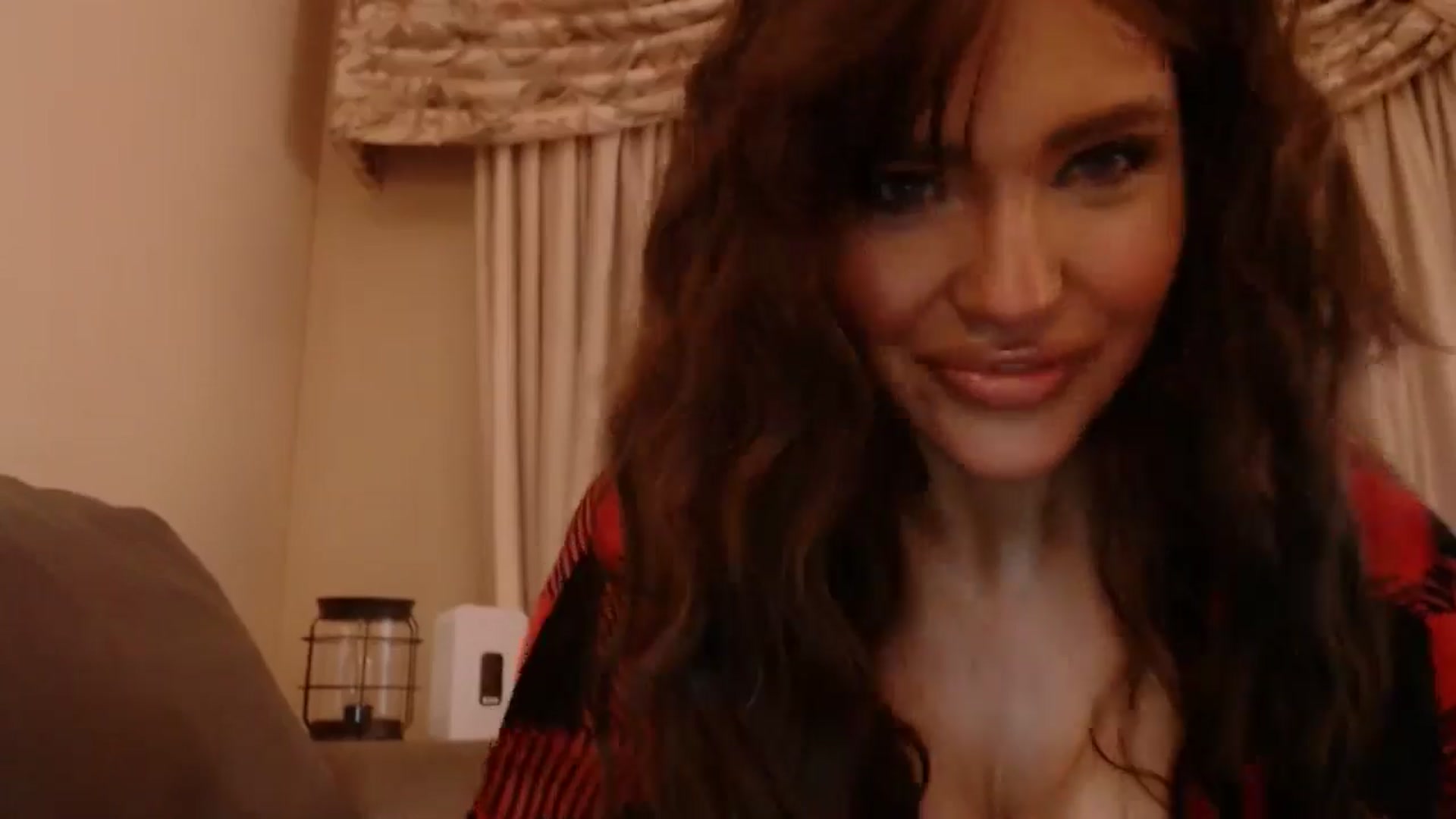 Gallery image thumbnail from PokeAPuss's myfreecams stream on, 04/27/2025, 08:24 image 6 of 20