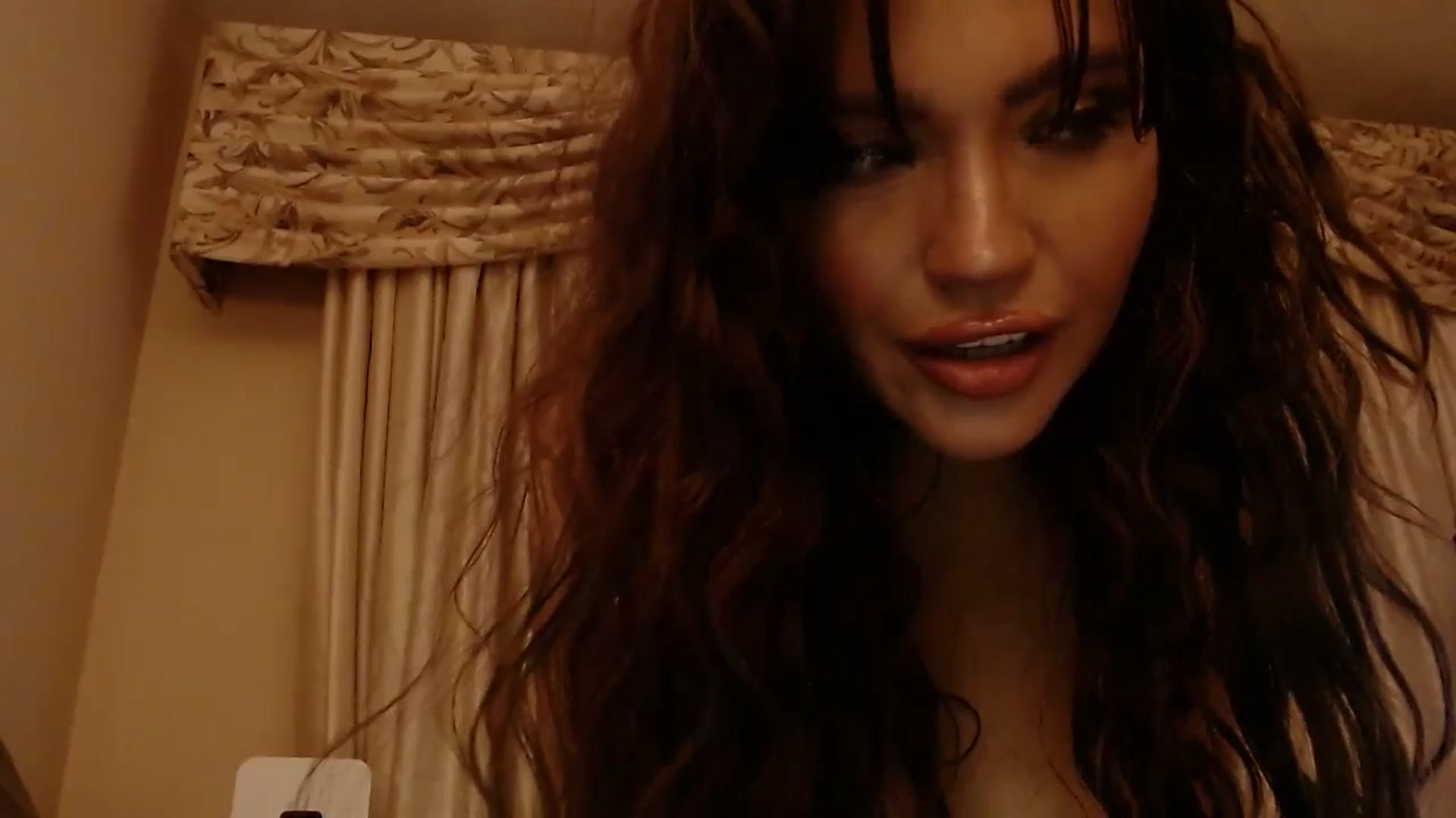 Gallery image thumbnail from PokeAPuss's myfreecams stream on, 05/04/2025, 10:03 image 9 of 20