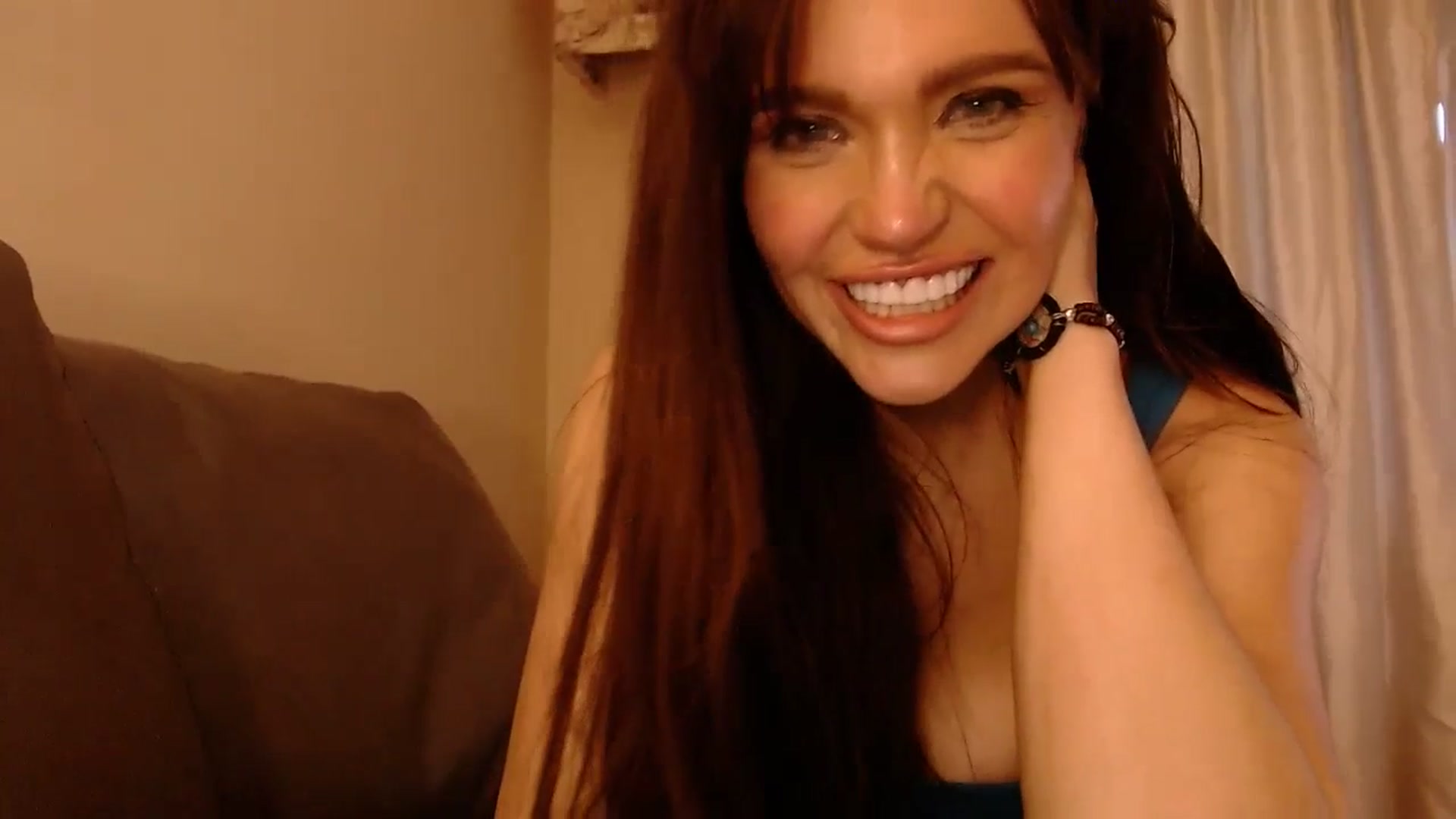 Gallery image thumbnail from PokeAPuss's myfreecams stream on, 05/19/2025, 11:12 image 7 of 20