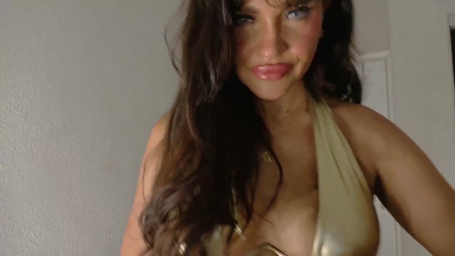 Gallery image thumbnail from PokeAPuss's myfreecams stream on, 08/11/2025, 12:10 image 17 of 20
