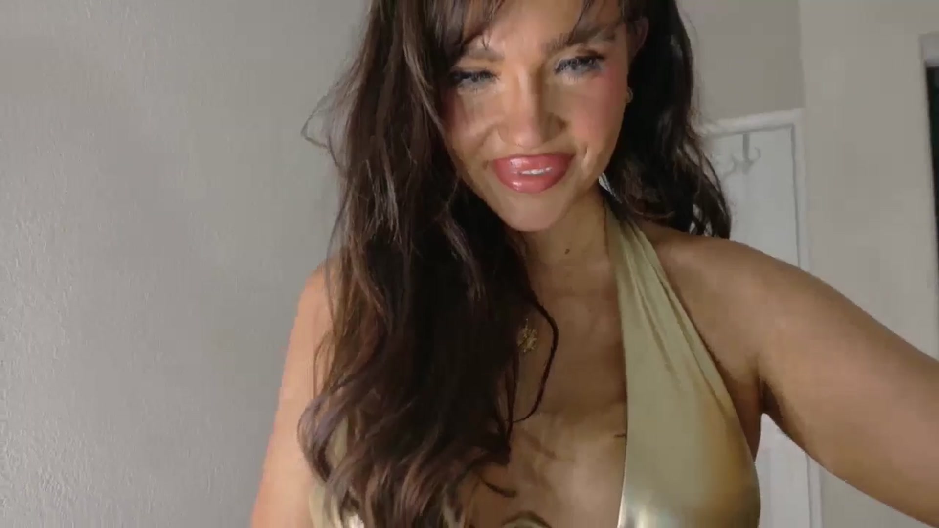 Gallery image thumbnail from PokeAPuss's myfreecams stream on, 08/11/2025, 12:10 image 18 of 20