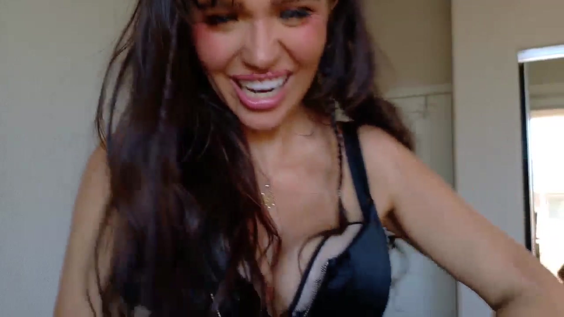 Gallery image thumbnail from PokeAPuss's myfreecams stream on, 08/12/2025, 16:51 image 5 of 20
