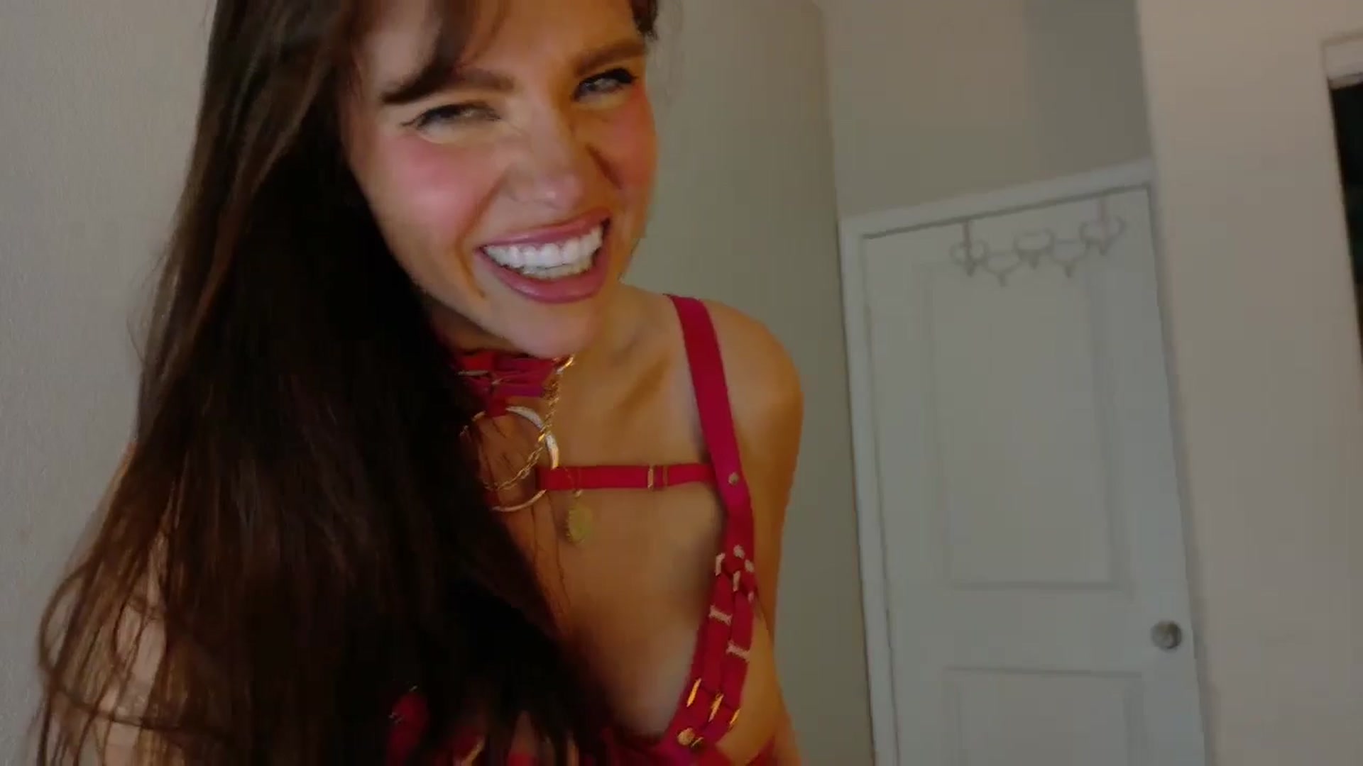 Gallery image thumbnail from PokeAPuss's myfreecams stream on, 08/28/2025, 12:49 image 14 of 20