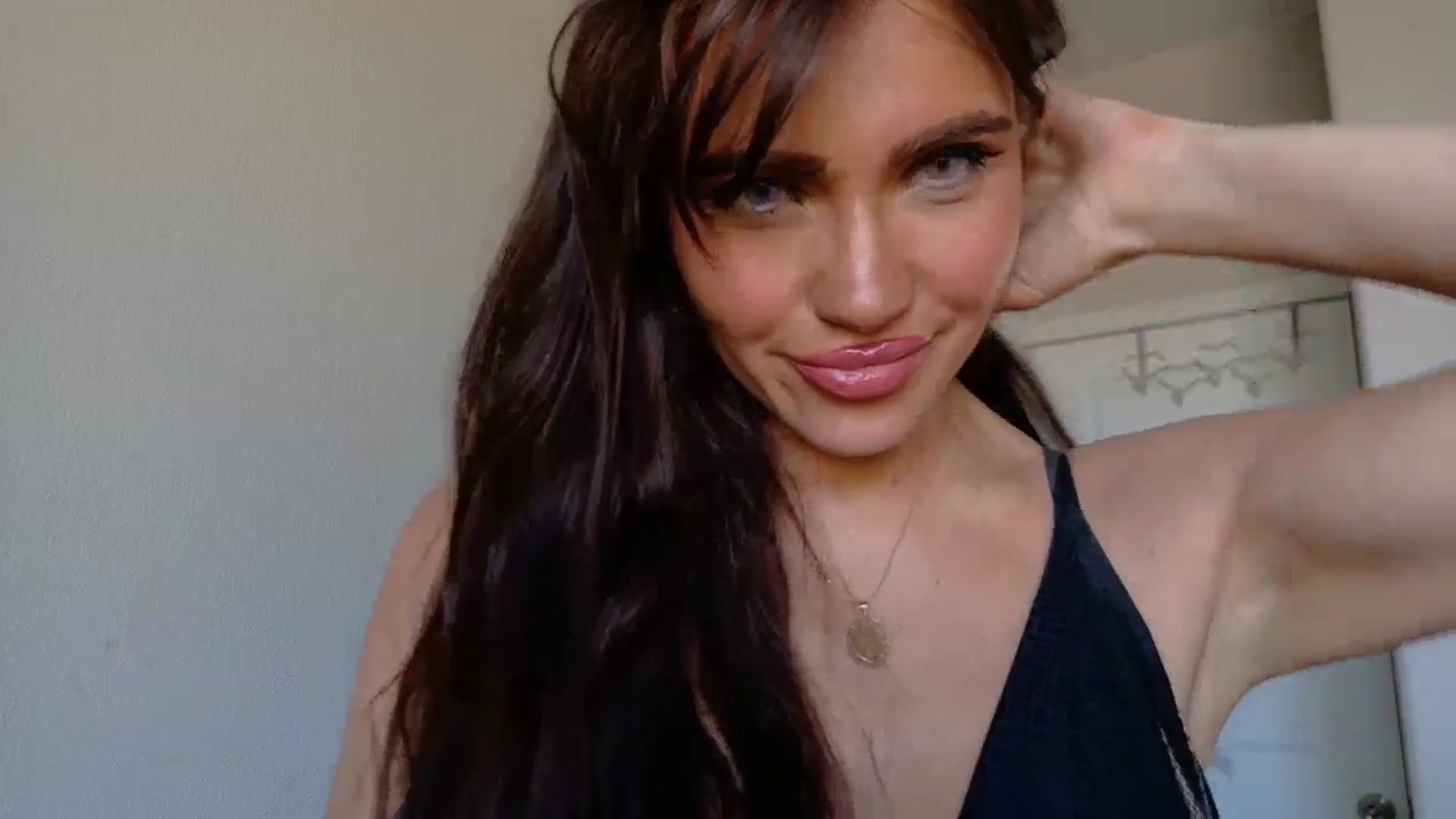 Gallery image thumbnail from PokeAPuss's myfreecams stream on, 08/29/2025, 23:44 image 4 of 20