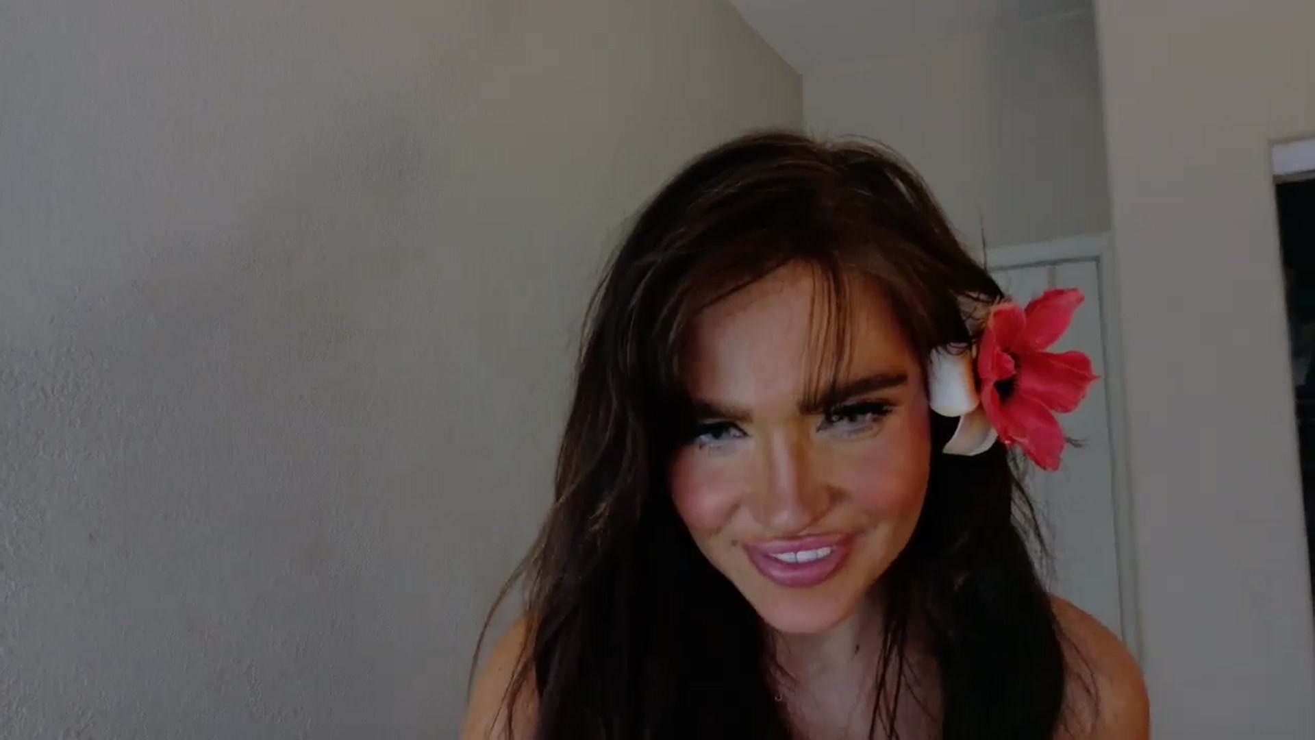 Gallery image thumbnail from PokeAPuss's myfreecams stream on, 09/06/2025, 02:55 image 14 of 20