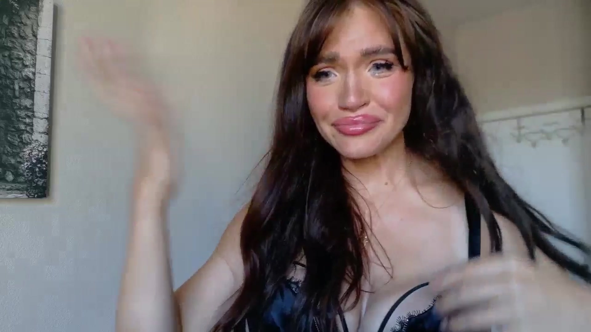 Gallery image thumbnail from PokeAPuss's myfreecams stream on, 09/25/2025, 23:44 image 12 of 20