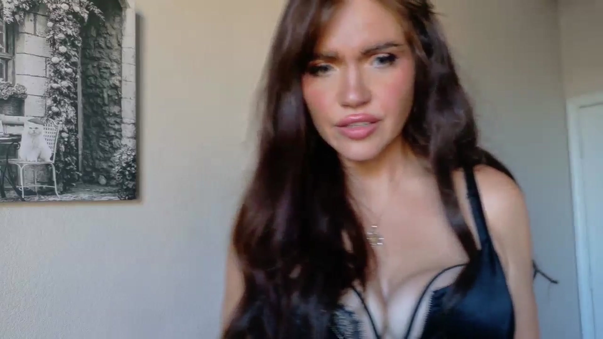 Gallery image thumbnail from PokeAPuss's myfreecams stream on, 09/26/2025, 24:00 image 18 of 20