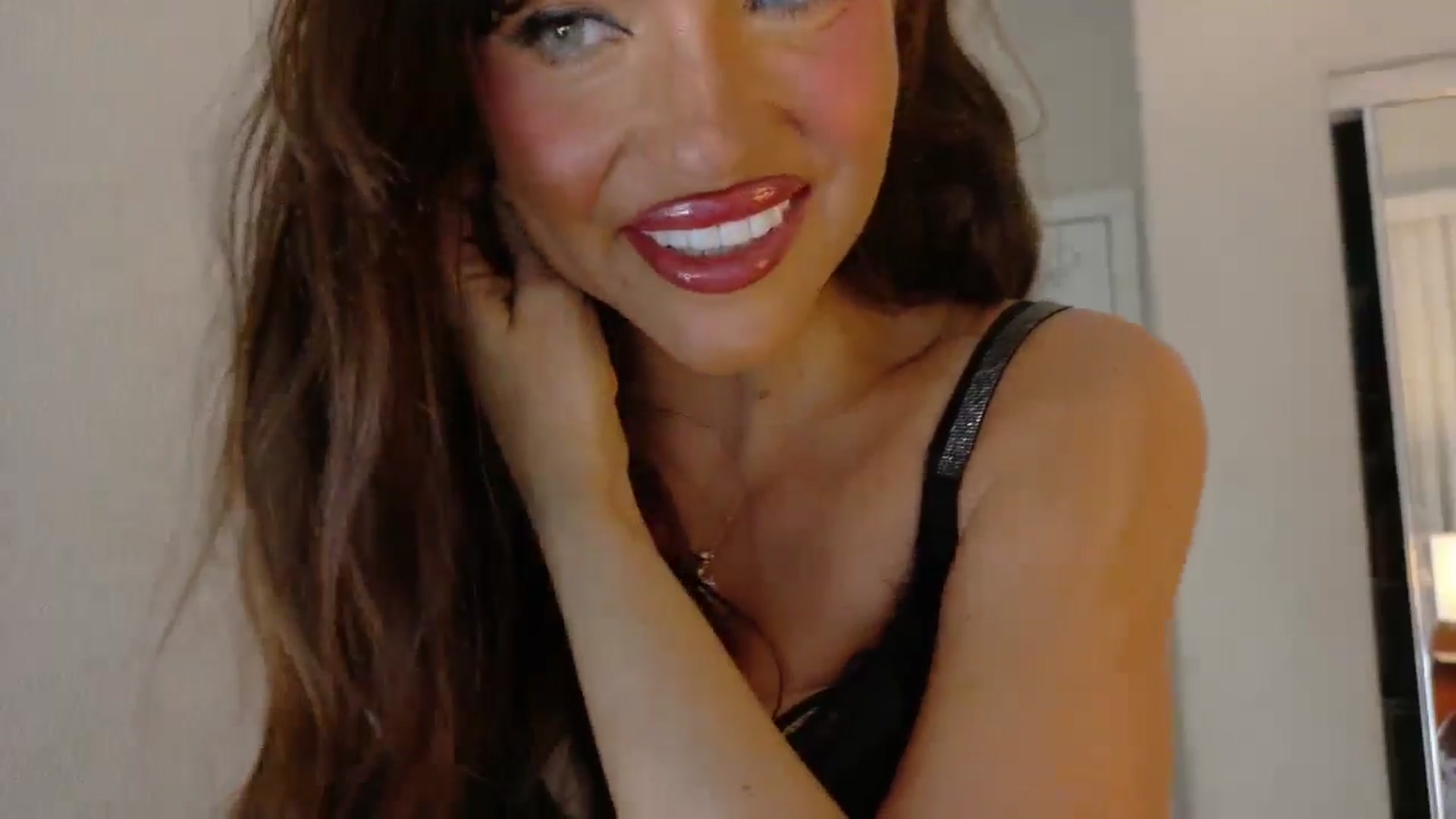 Gallery image thumbnail from PokeAPuss's myfreecams stream on, 09/28/2025, 09:56 image 4 of 20