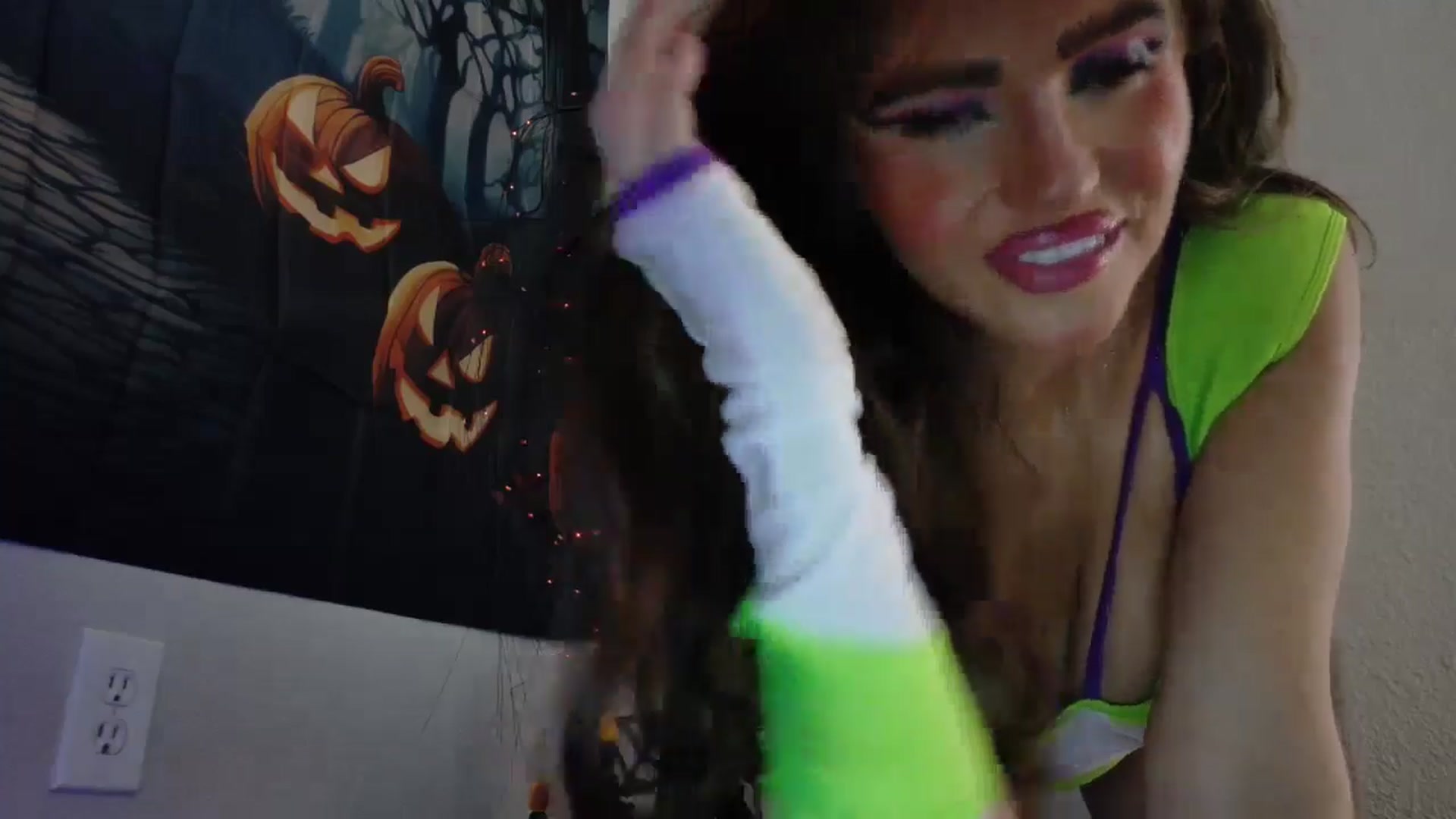 Gallery image thumbnail from PokeAPuss's myfreecams stream on, 10/15/2025, 10:01 image 5 of 20