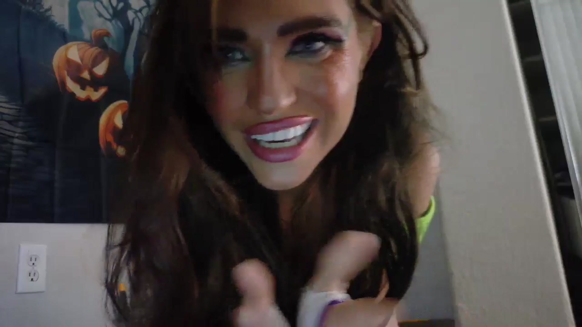 Gallery image thumbnail from PokeAPuss's myfreecams stream on, 10/15/2025, 11:19 image 19 of 20