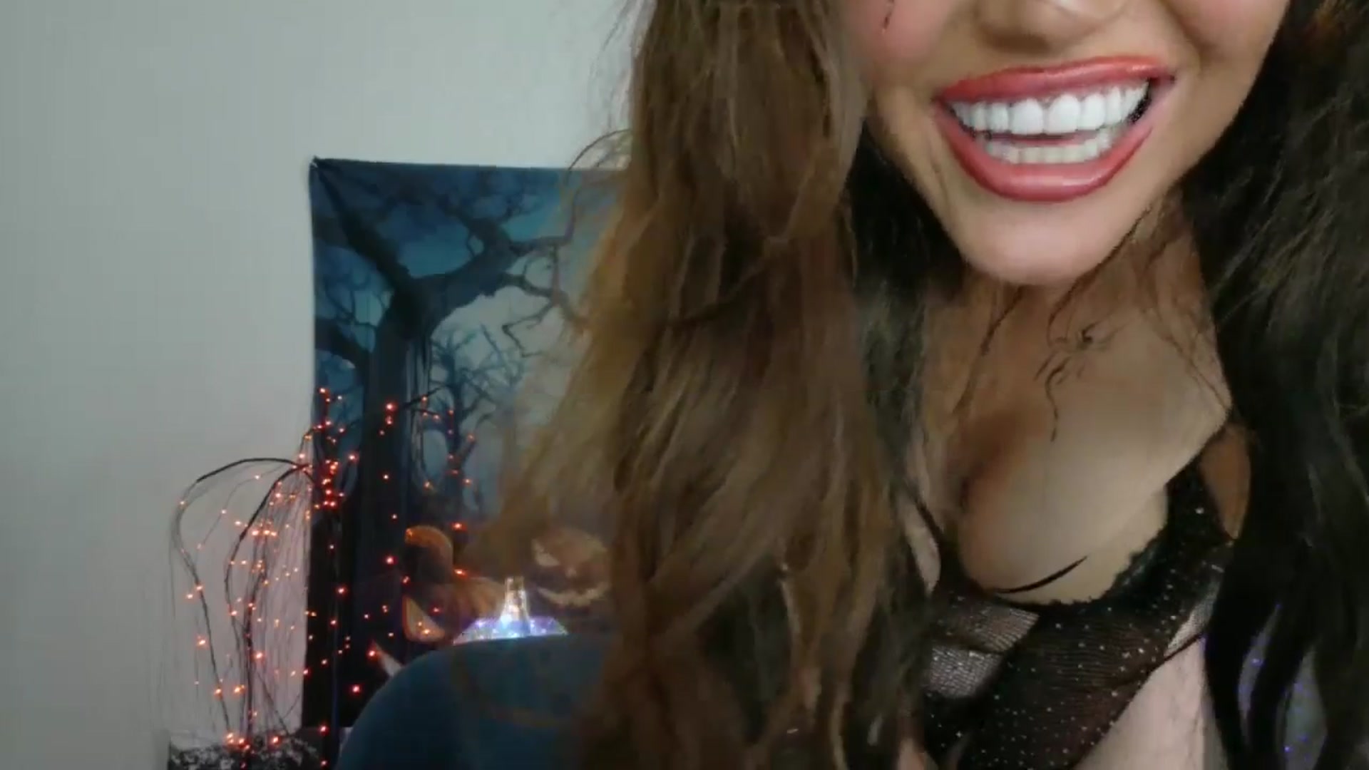 Gallery image thumbnail from PokeAPuss's myfreecams stream on, 10/19/2025, 08:29 image 18 of 20