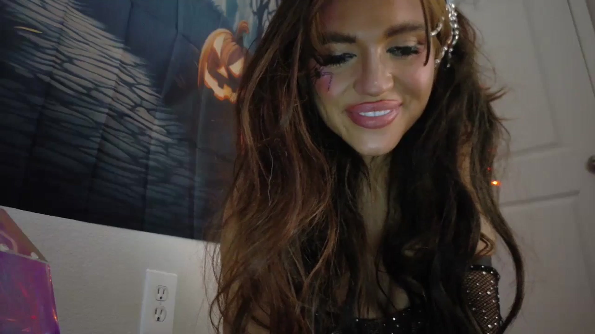 Gallery image thumbnail from PokeAPuss's myfreecams stream on, 10/19/2025, 11:48 image 20 of 20